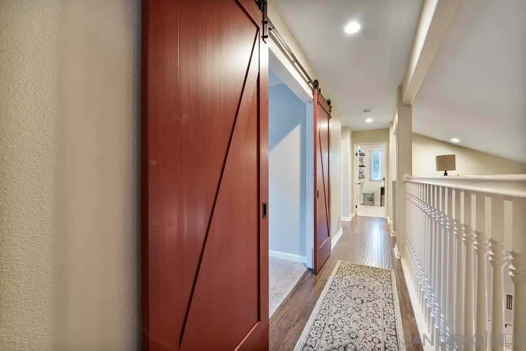 https://cdn.realtyfeed.com/cdn/127/250040030/c1ee9c7eec7f59058055f4fd08f53f13.webp