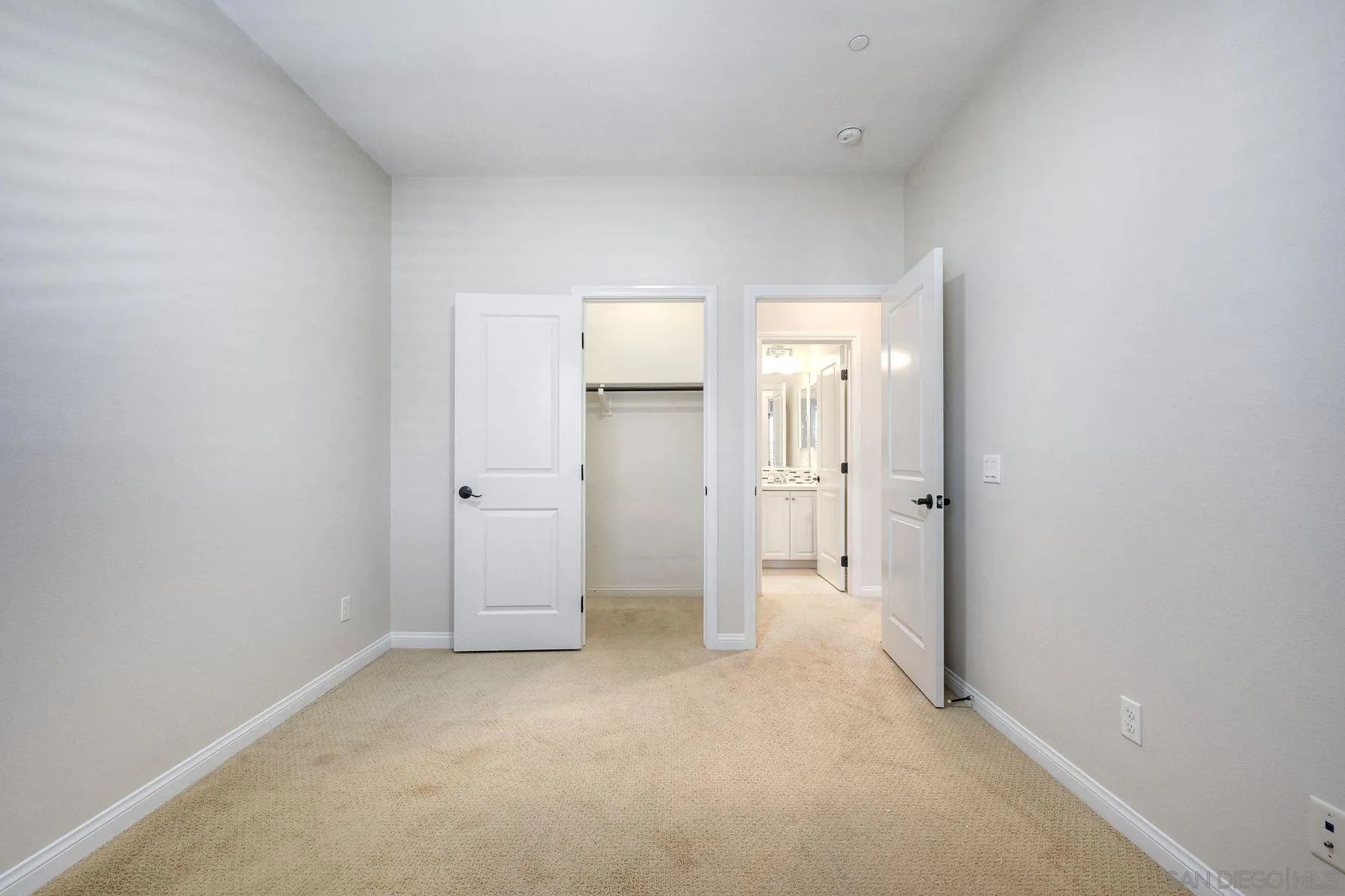Photo #20: 250040033 Listing: Photo #20