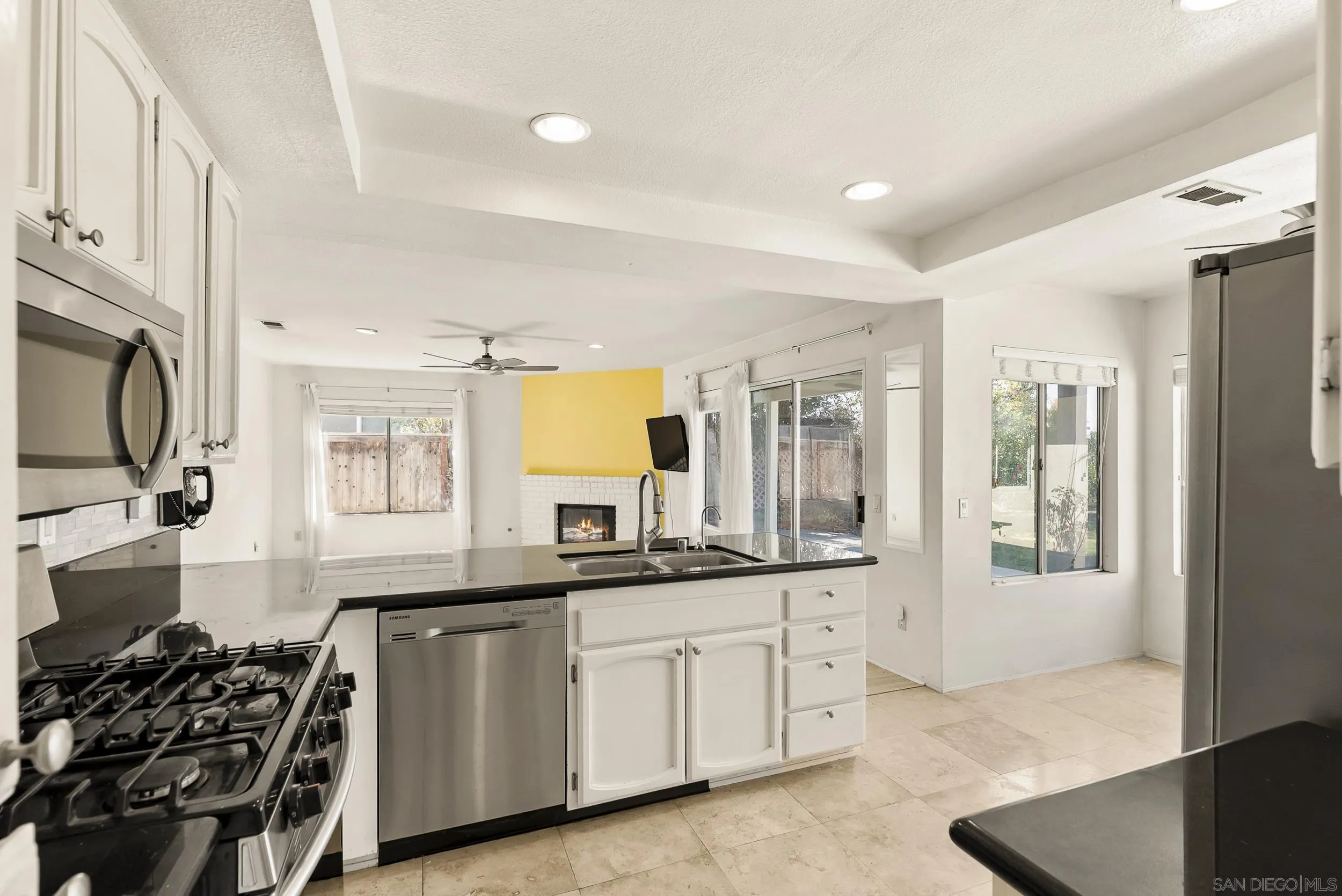 https://cdn.realtyfeed.com/cdn/127/250040041/3231c341f29fce07d4f16d5d644114e9.webp