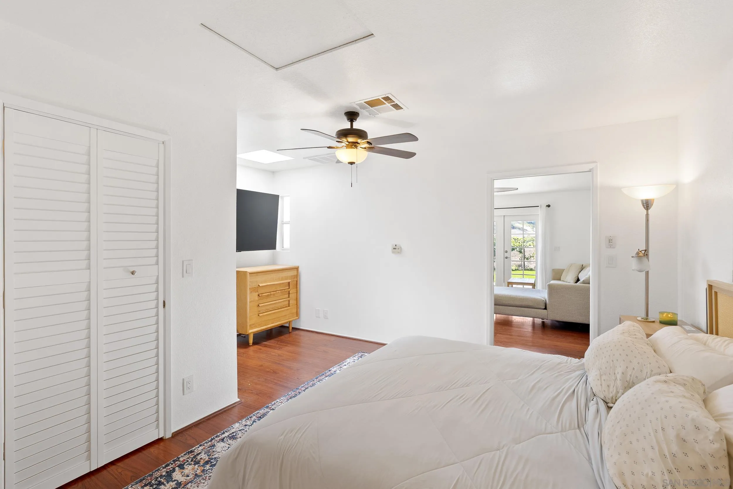 https://cdn.realtyfeed.com/cdn/127/250040041/9896d6e279e226e333f395f9e7b8c0f0.webp