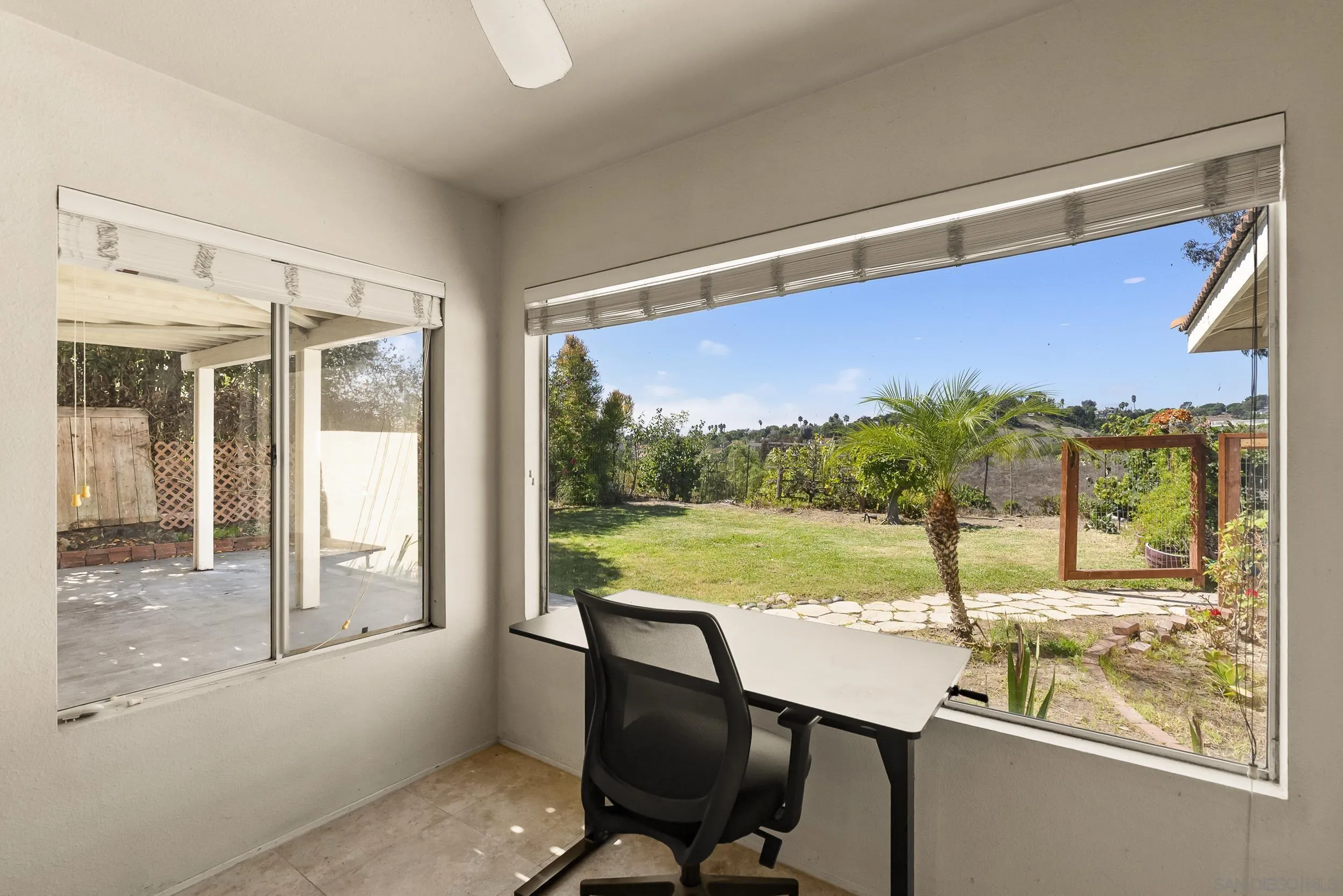 https://cdn.realtyfeed.com/cdn/127/250040041/c81b0ce0c08f5d433aab5eef543ad7c3.webp
