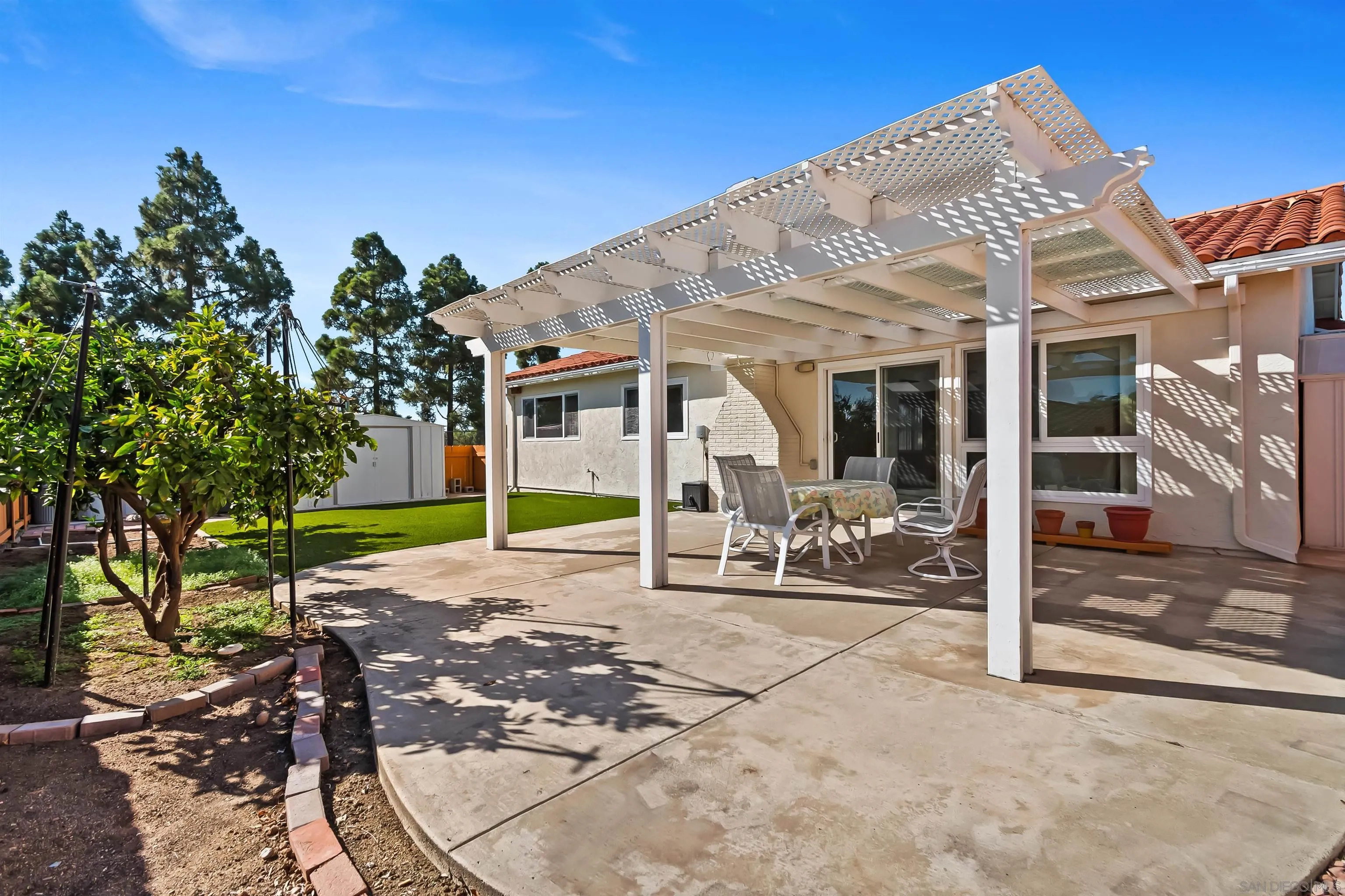 https://cdn.realtyfeed.com/cdn/127/250040049/c763b4c1efa93c285ff86bbfb1ff7718.webp