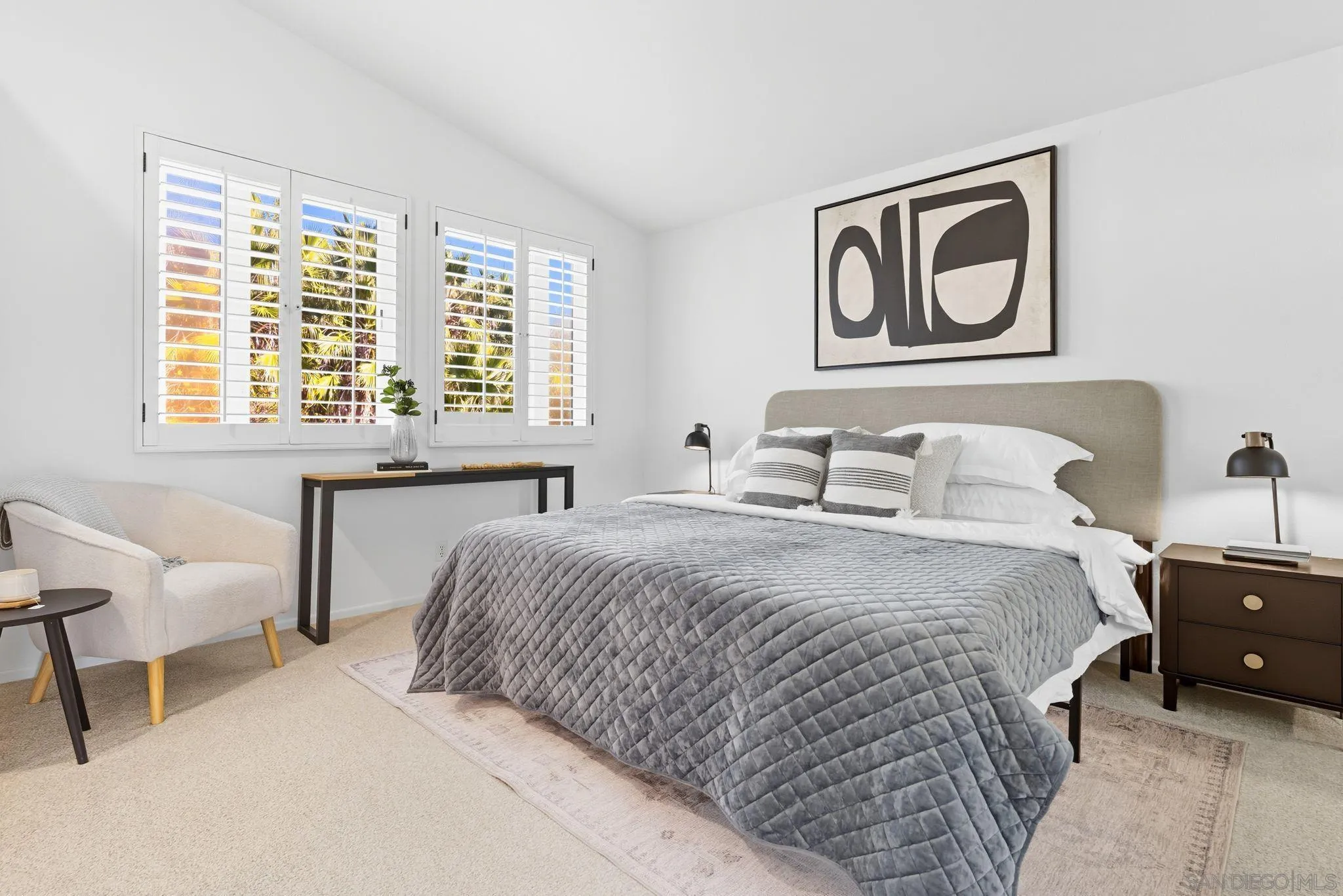 https://cdn.realtyfeed.com/cdn/127/250040053/dd58710ea50bb812ad7a681c3b089ebf.webp