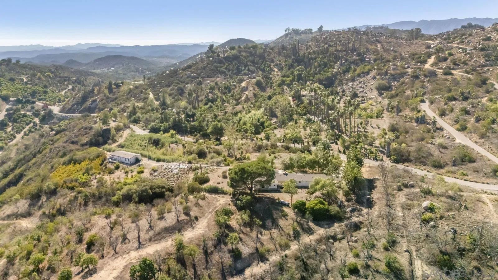 https://cdn.realtyfeed.com/cdn/127/250040060/e06fe337a247eba17fb552edf2b2e31c.webp
