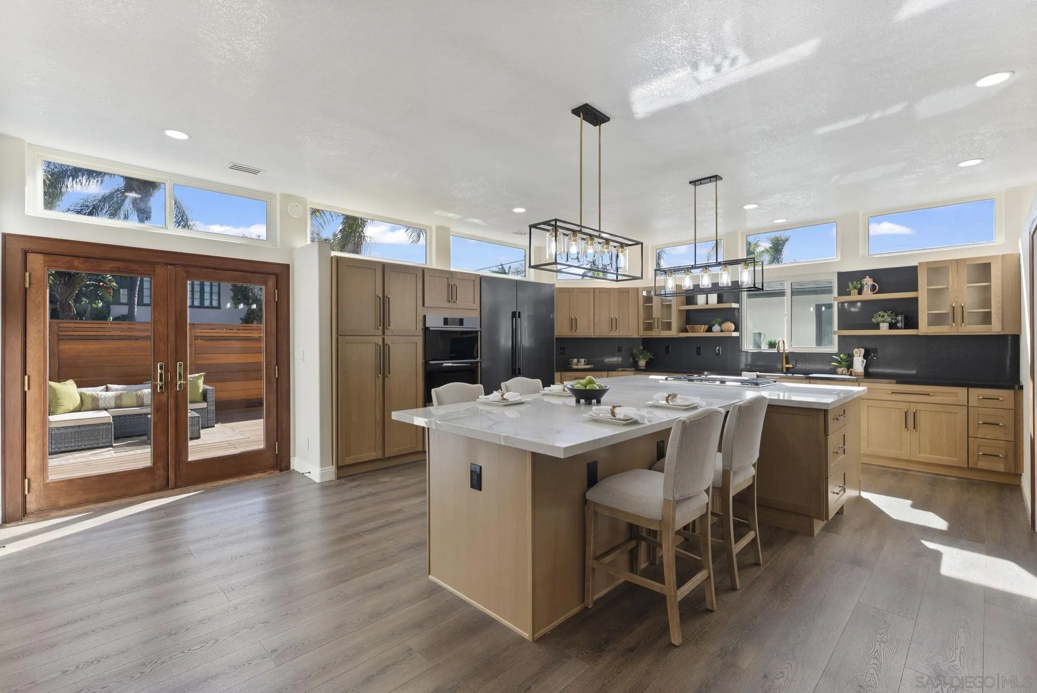 https://cdn.realtyfeed.com/cdn/127/250040062/a9d67631114db02508e1bd6c91ec36d0.webp