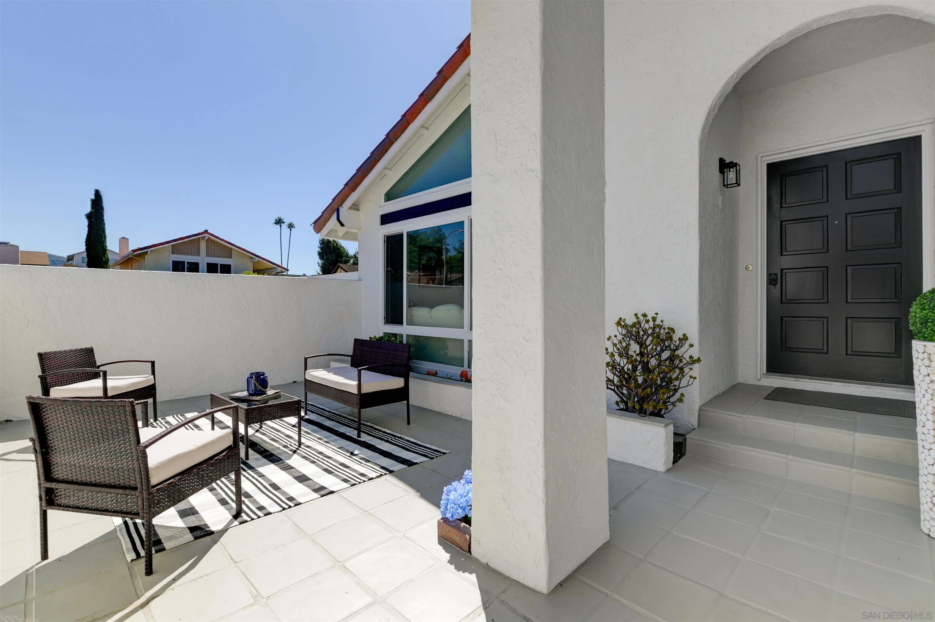 https://cdn.realtyfeed.com/cdn/127/250040068/11a1f95724876e92b66b535fc29f93e8.webp