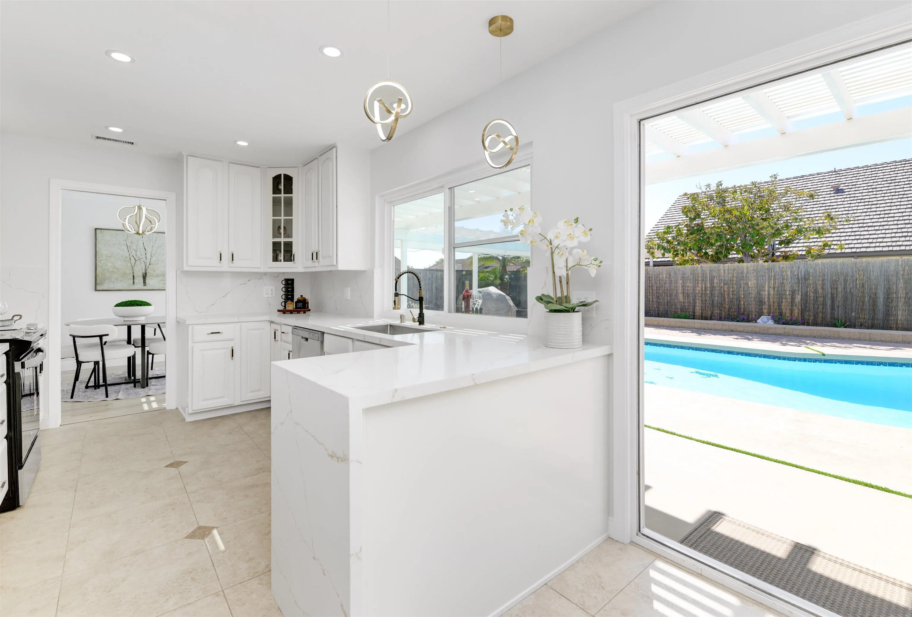 https://cdn.realtyfeed.com/cdn/127/250040068/7be9dbfcfd624eb220215f90b0ac62e0.webp