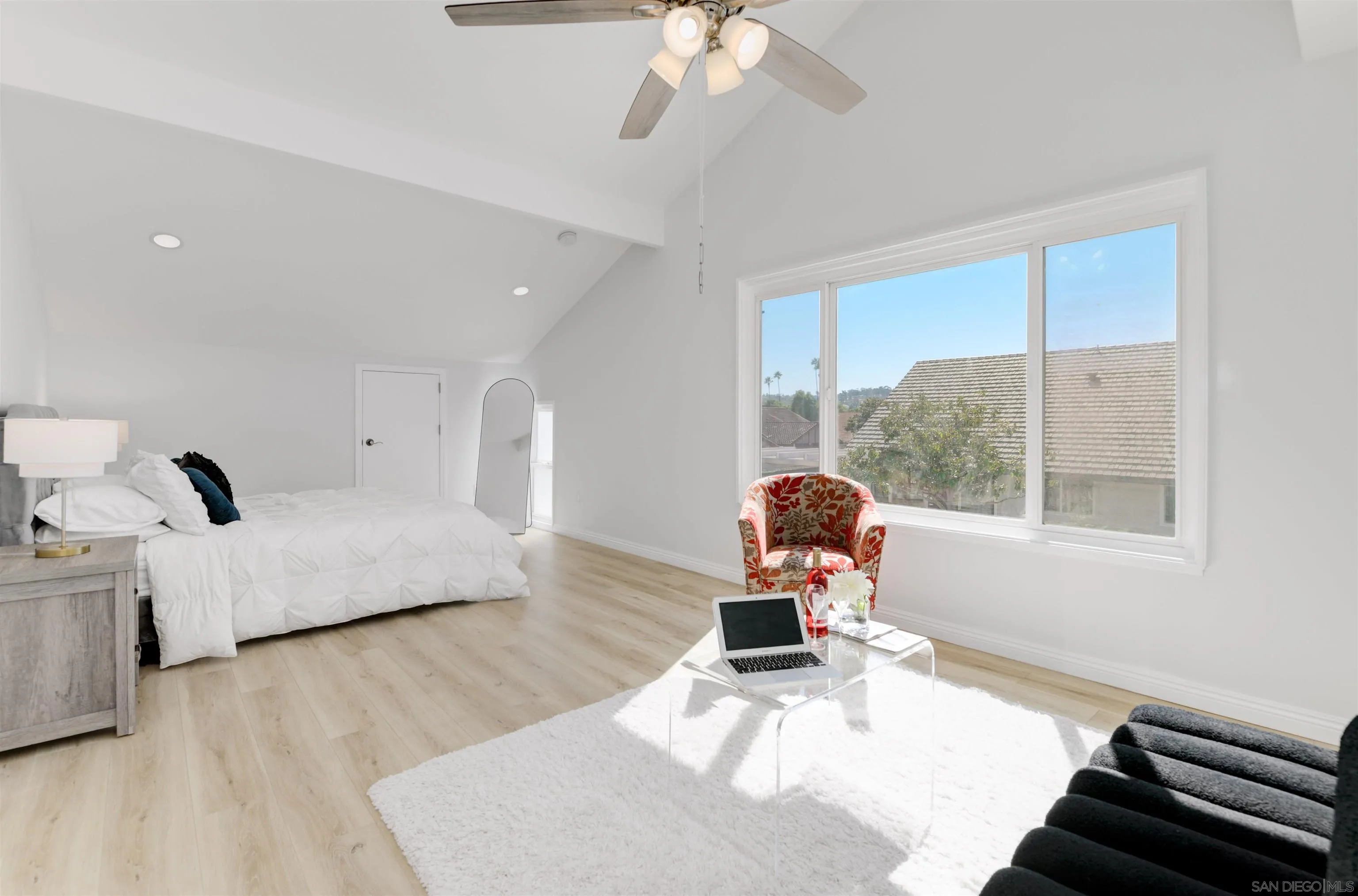 https://cdn.realtyfeed.com/cdn/127/250040068/a94977a7572e85209c03f50b7066dd64.webp