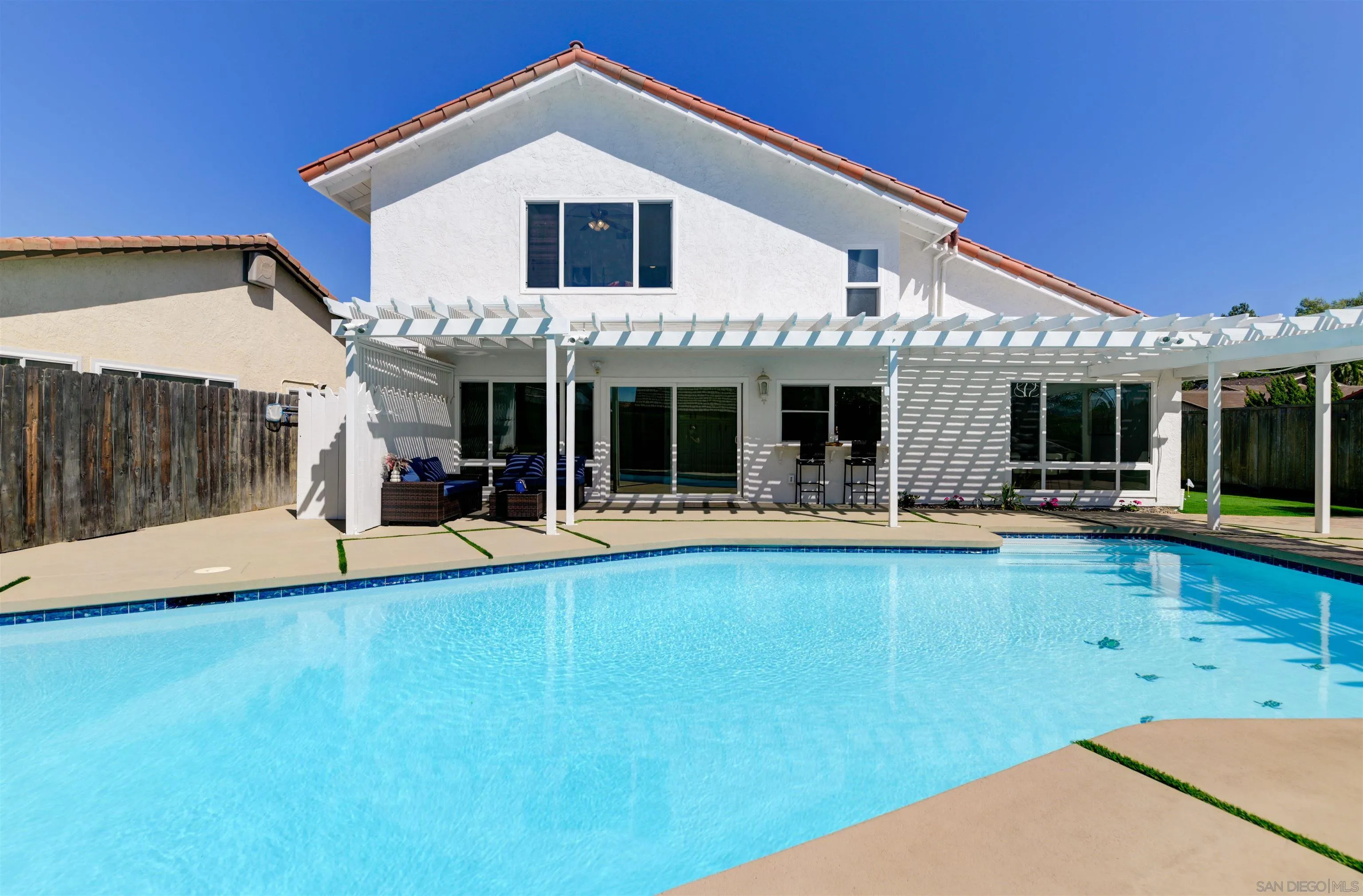 https://cdn.realtyfeed.com/cdn/127/250040068/f62ffa6d68a9c0fb26719d316c88d2f4.webp