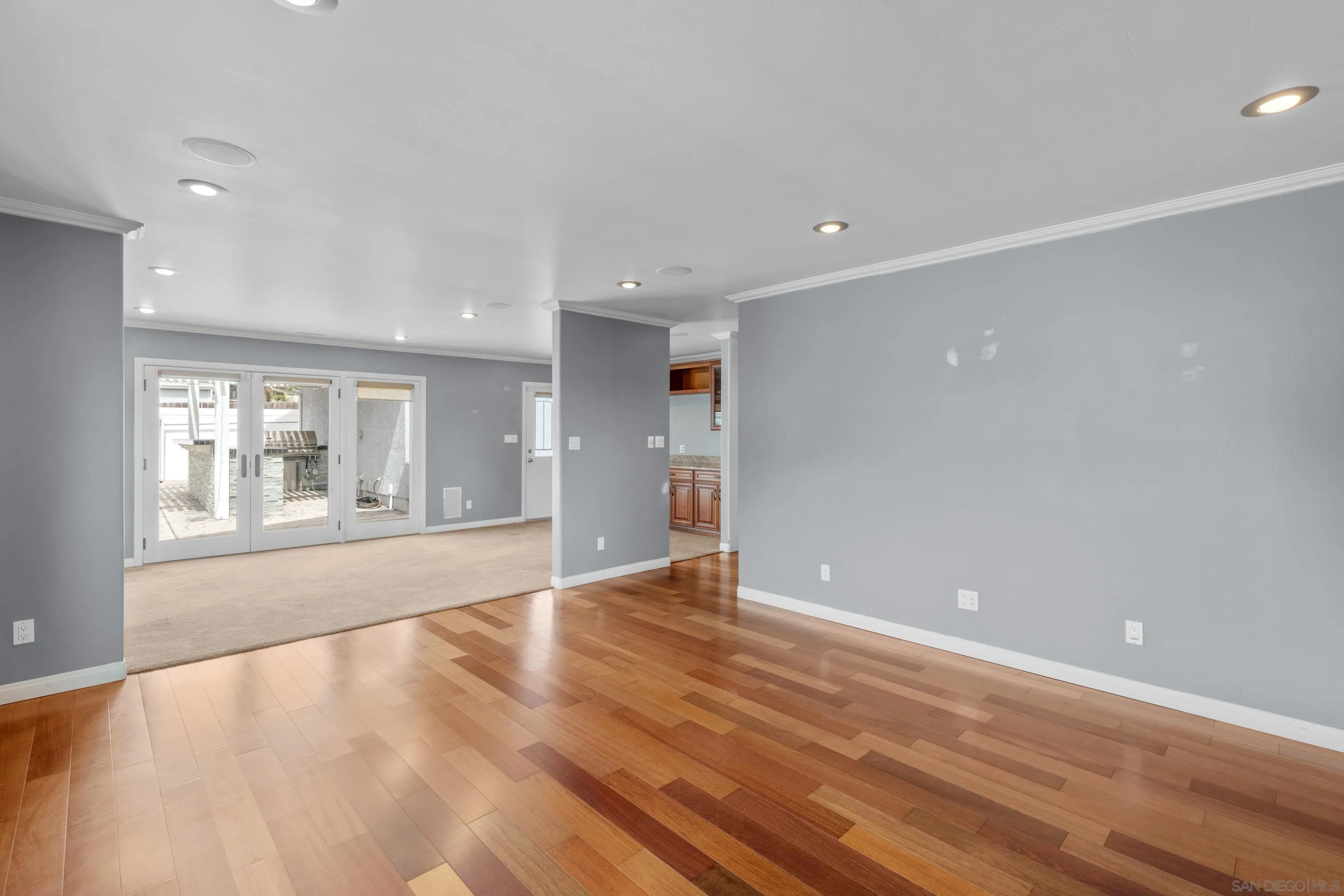 https://cdn.realtyfeed.com/cdn/127/250040069/a459f558c0f72bf87f7b8fd55592abd6.webp