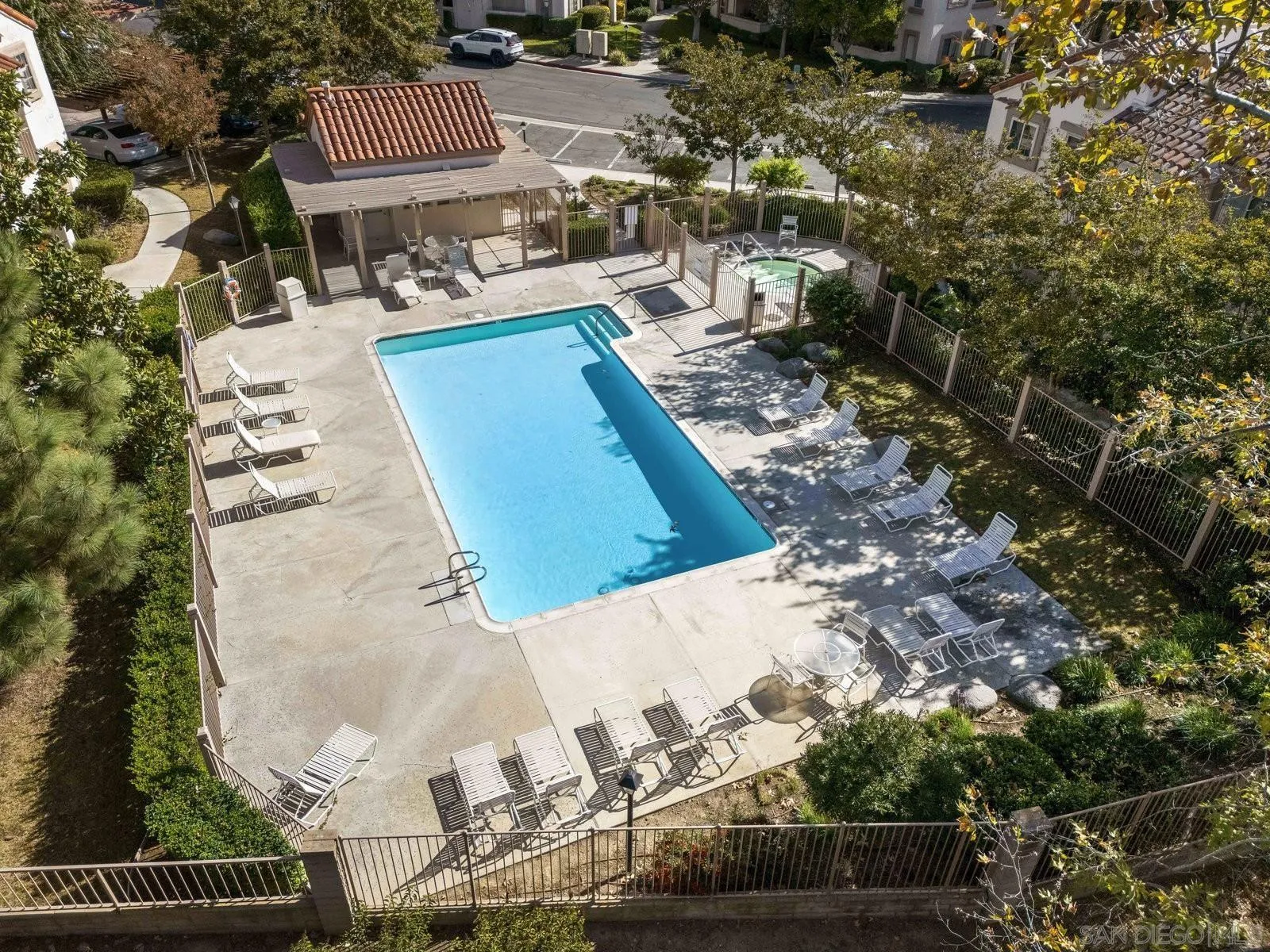 https://cdn.realtyfeed.com/cdn/127/250040070/45ba01a1866d5a1e9538896de2e837c5.webp