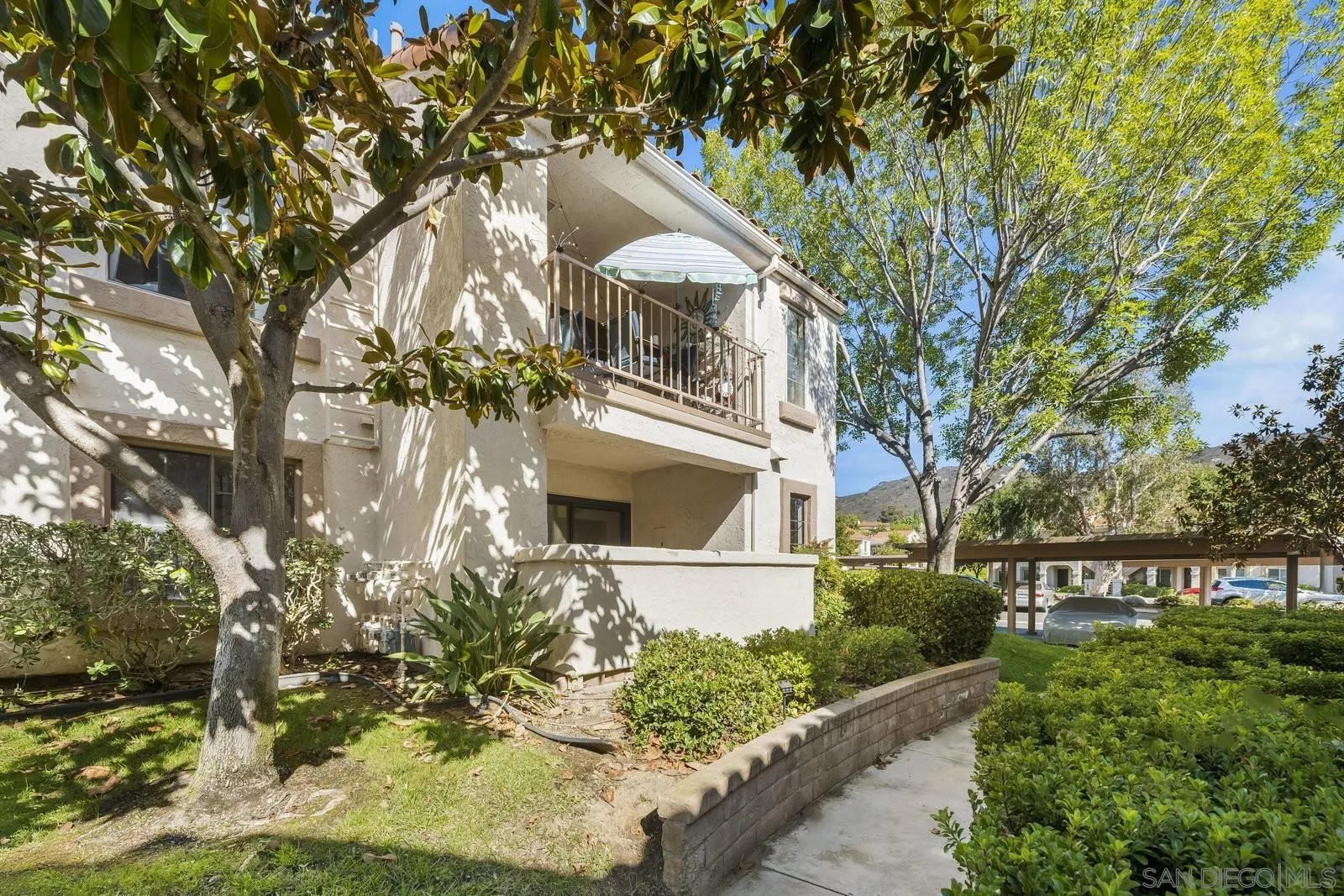 https://cdn.realtyfeed.com/cdn/127/250040070/8a8c46dc1a3c671bc0e32becabd586a5.webp