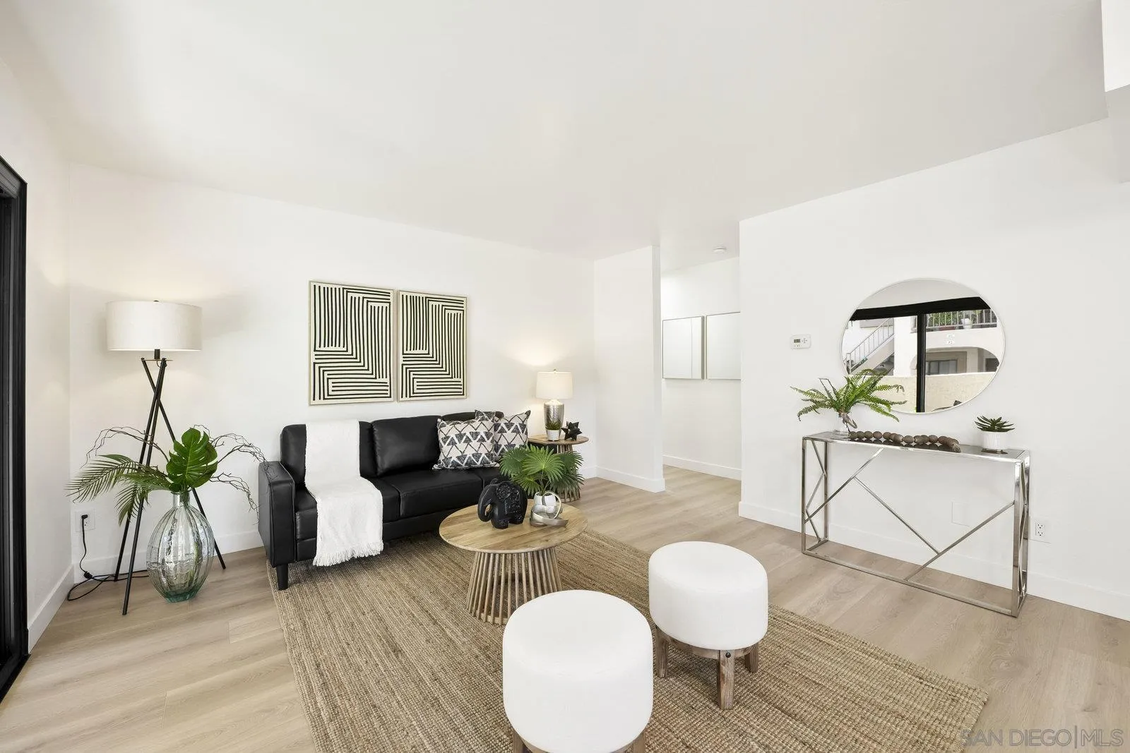 https://cdn.realtyfeed.com/cdn/127/250040070/de713b08ebb6f7cc6ee4bc3e308b8e95.webp