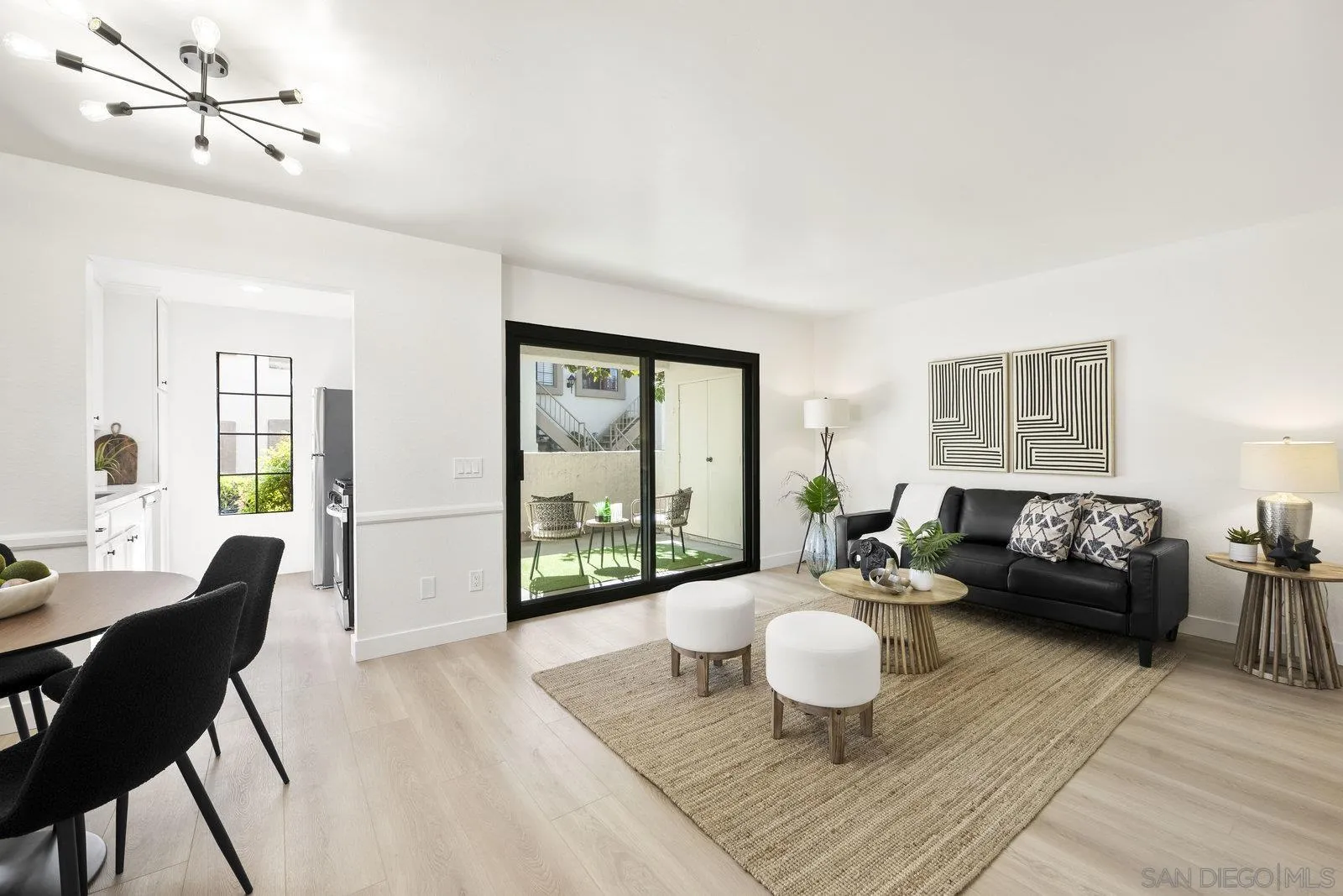 https://cdn.realtyfeed.com/cdn/127/250040070/e1599fb1a6924fb64f09bbeb3a753909.webp