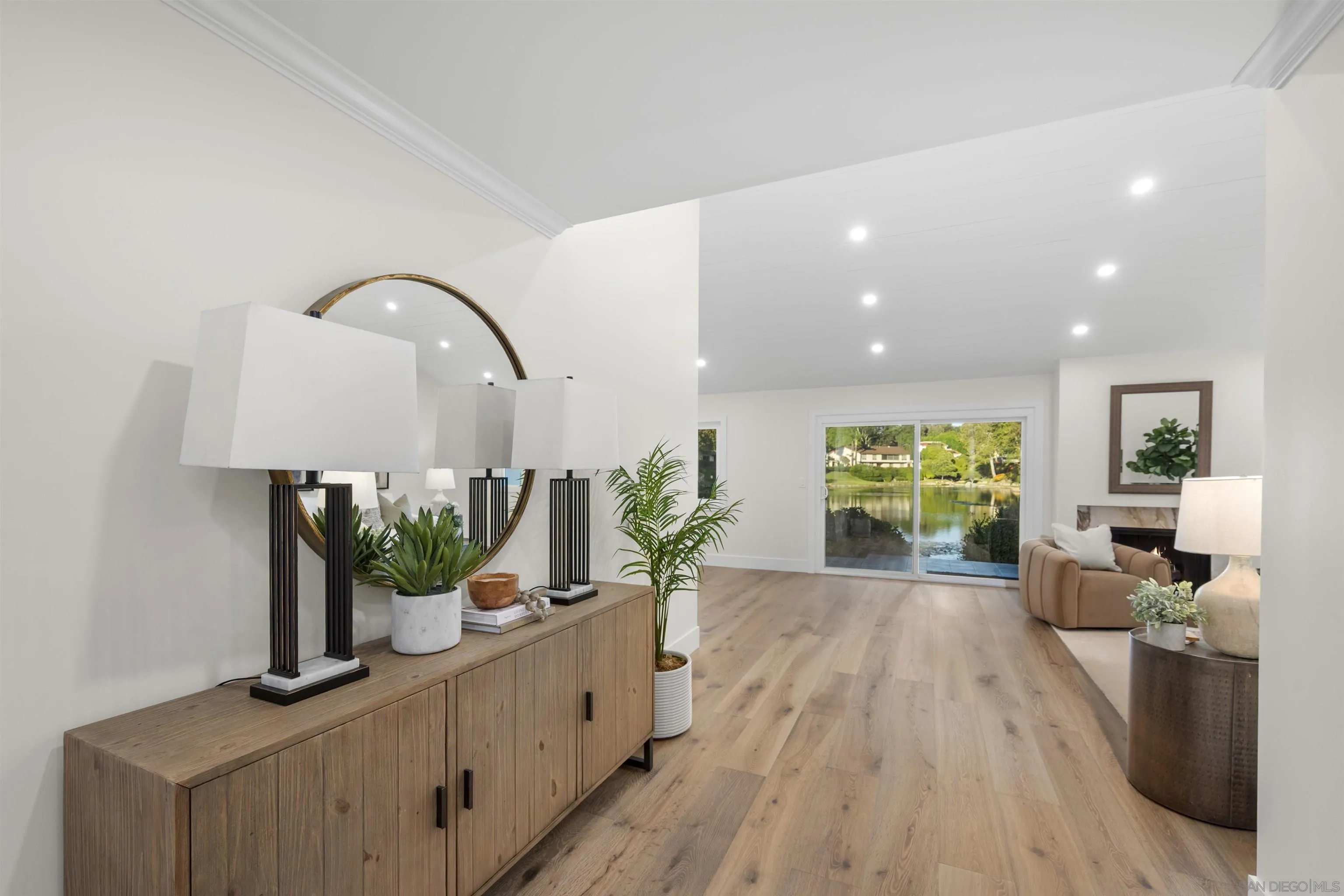 https://cdn.realtyfeed.com/cdn/127/250040071/50eab5e538e879fde5391c34c88c4207.webp