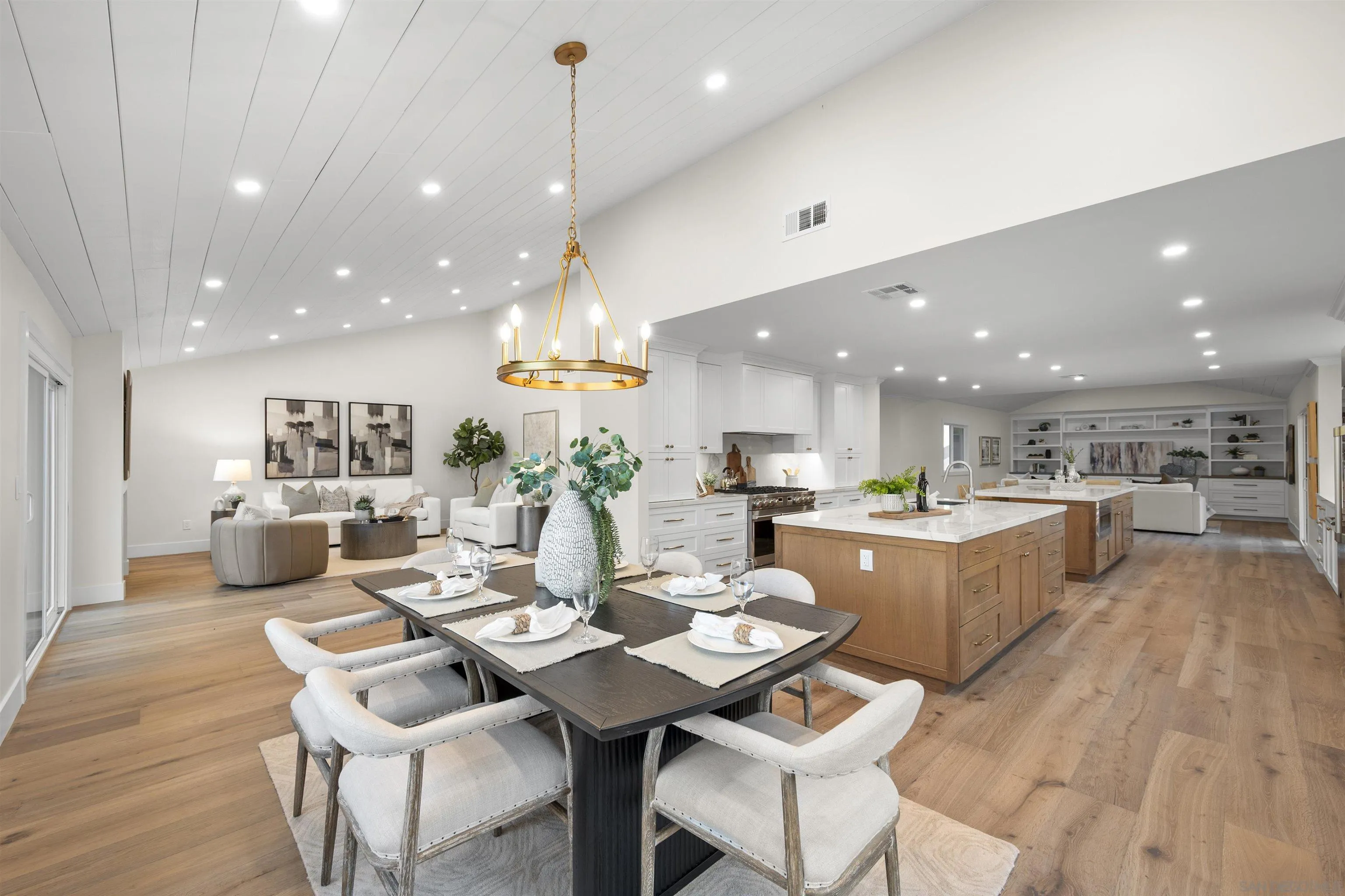 https://cdn.realtyfeed.com/cdn/127/250040071/ca4152faa81c8a24e3c1246514f669ef.webp