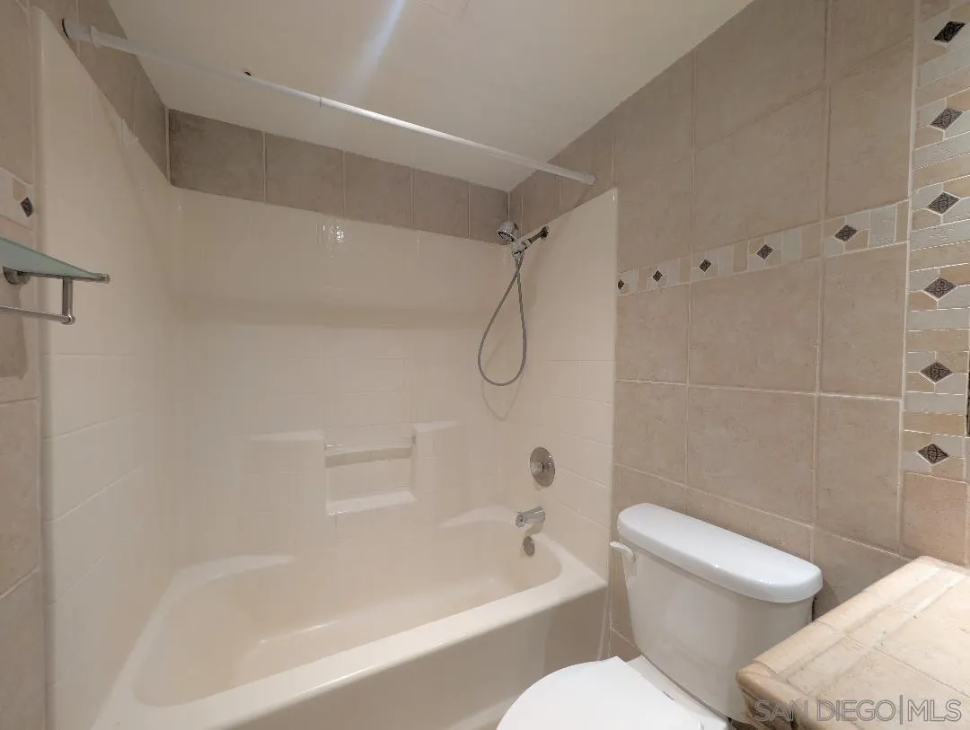 https://cdn.realtyfeed.com/cdn/127/250040080/1f88c76f47c135c6a8f381bfd44ed022.webp