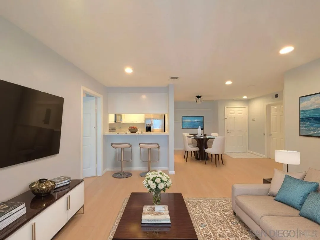https://cdn.realtyfeed.com/cdn/127/250040080/8548f2efc8165d85dba04bd234647ff8.webp