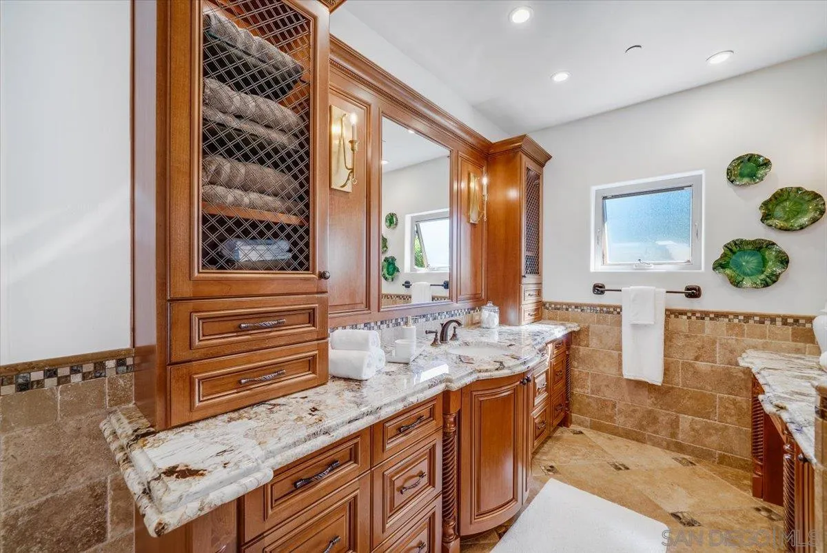 https://cdn.realtyfeed.com/cdn/127/250040081/2343308aef22916122ceabf5d301a947.webp