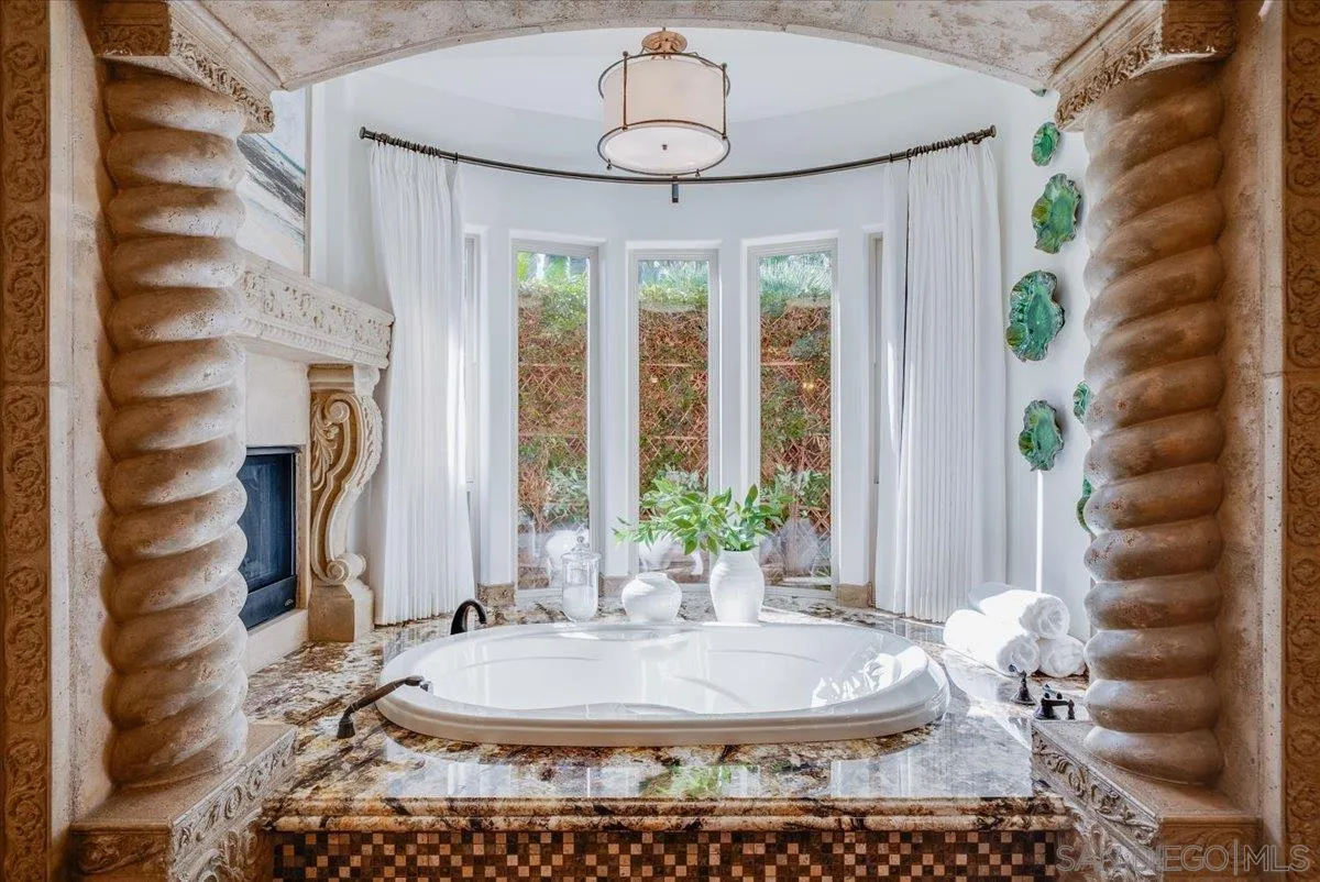 https://cdn.realtyfeed.com/cdn/127/250040081/31e821ea243a01fe736c78488f646600.webp