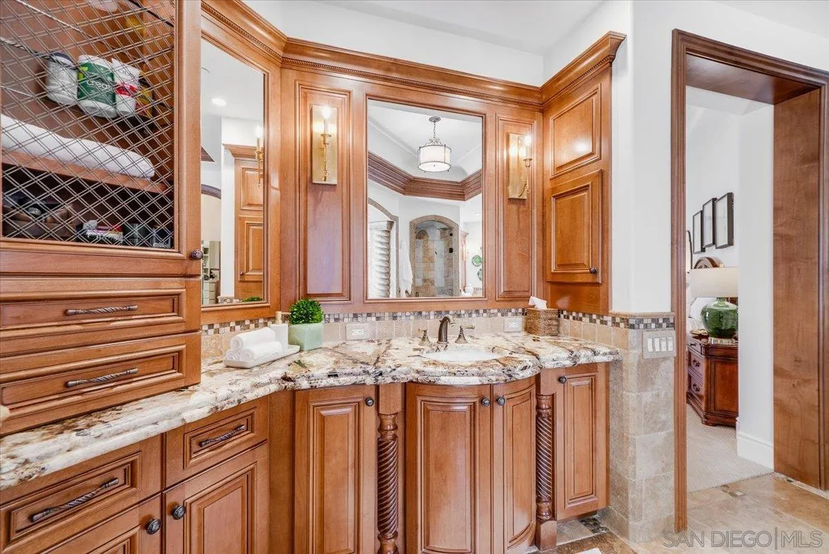https://cdn.realtyfeed.com/cdn/127/250040081/3bd3502abc25b05a04d0019222b4364c.webp