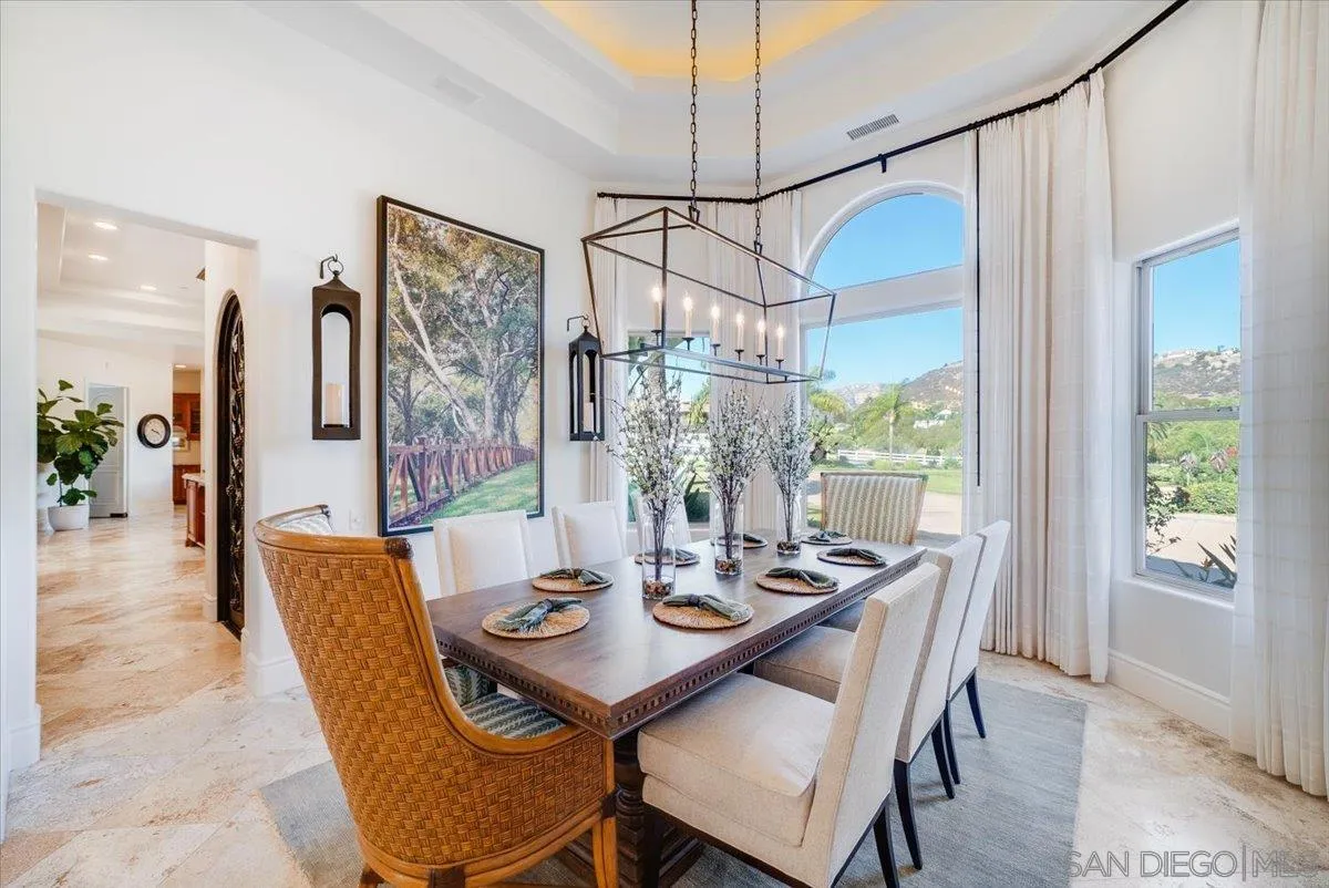 https://cdn.realtyfeed.com/cdn/127/250040081/3f7939b79fa52ce2cf4787bbfd06e32c.webp
