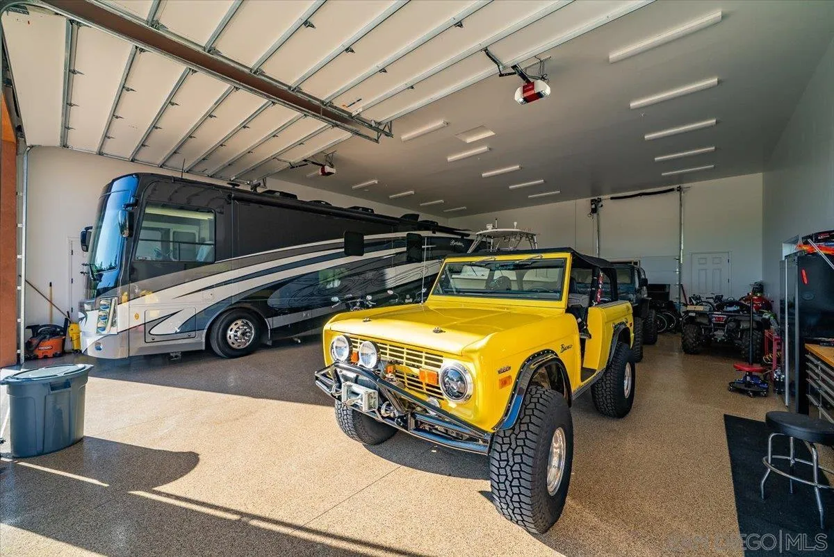 https://cdn.realtyfeed.com/cdn/127/250040081/5fae5dfa821b6119d78505b5ed49c83c.webp