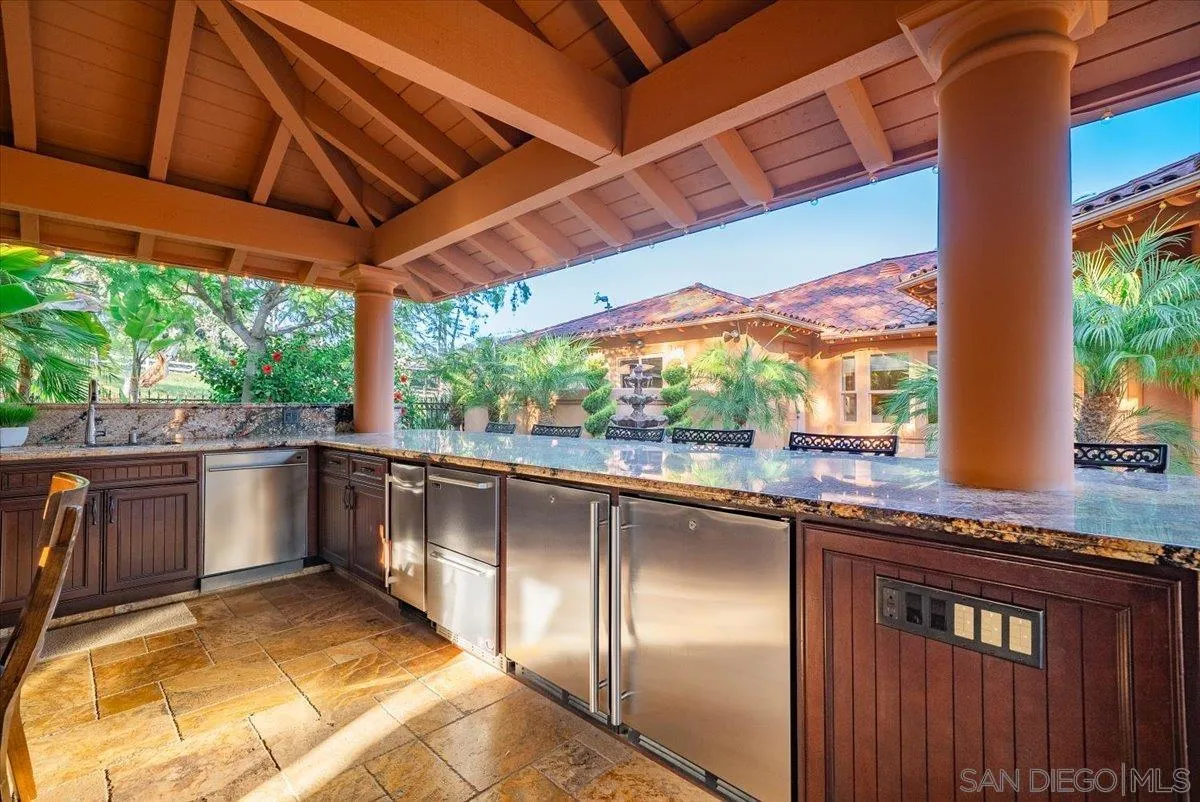 https://cdn.realtyfeed.com/cdn/127/250040081/66aab76e765df735240bd7c0e8fc0b4d.webp