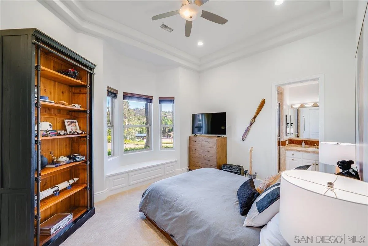 https://cdn.realtyfeed.com/cdn/127/250040081/77a775b5c1627acd7ed0f03beb1beaa1.webp