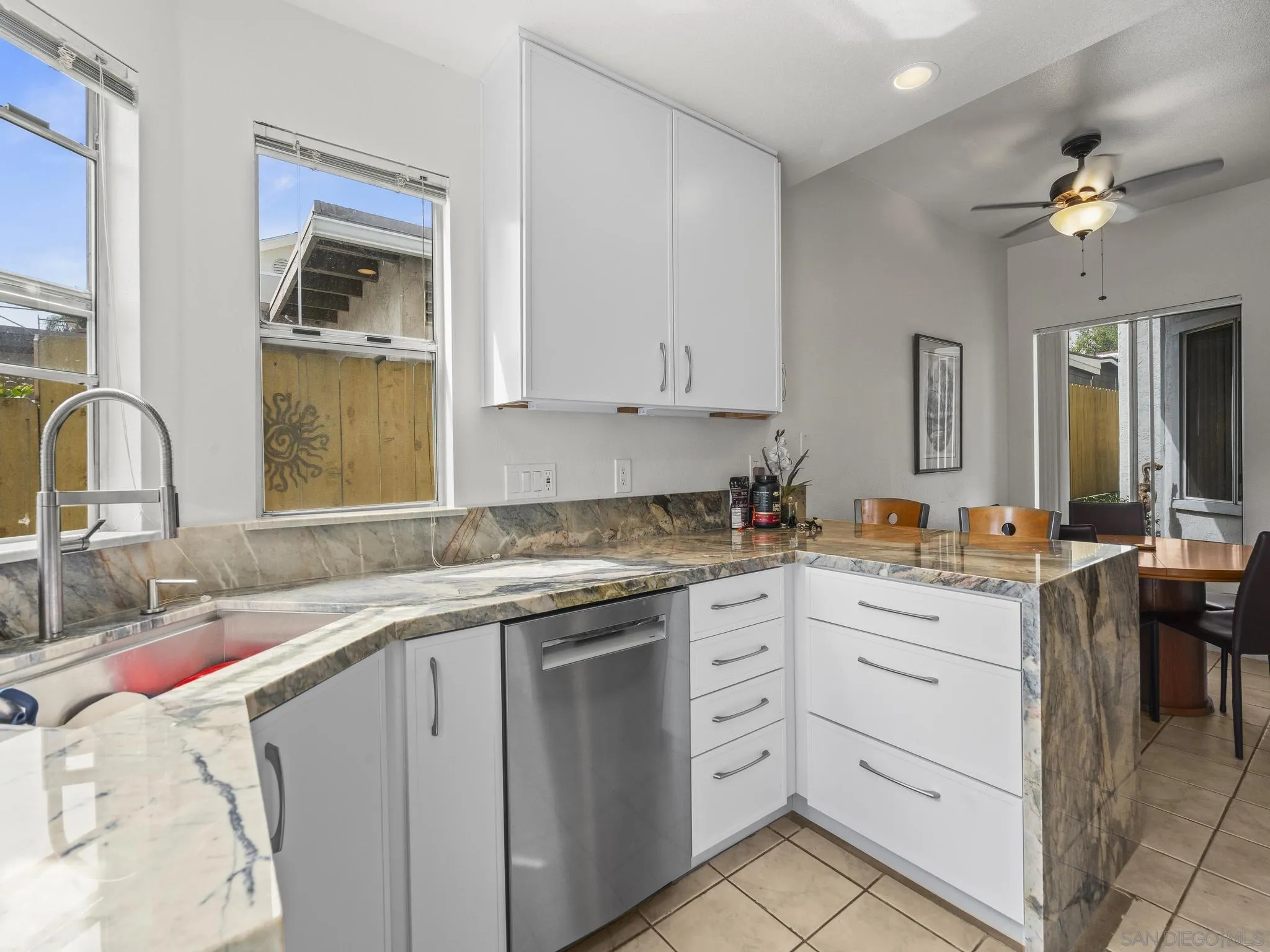 Photo #10: 250040082 Listing: Photo #10