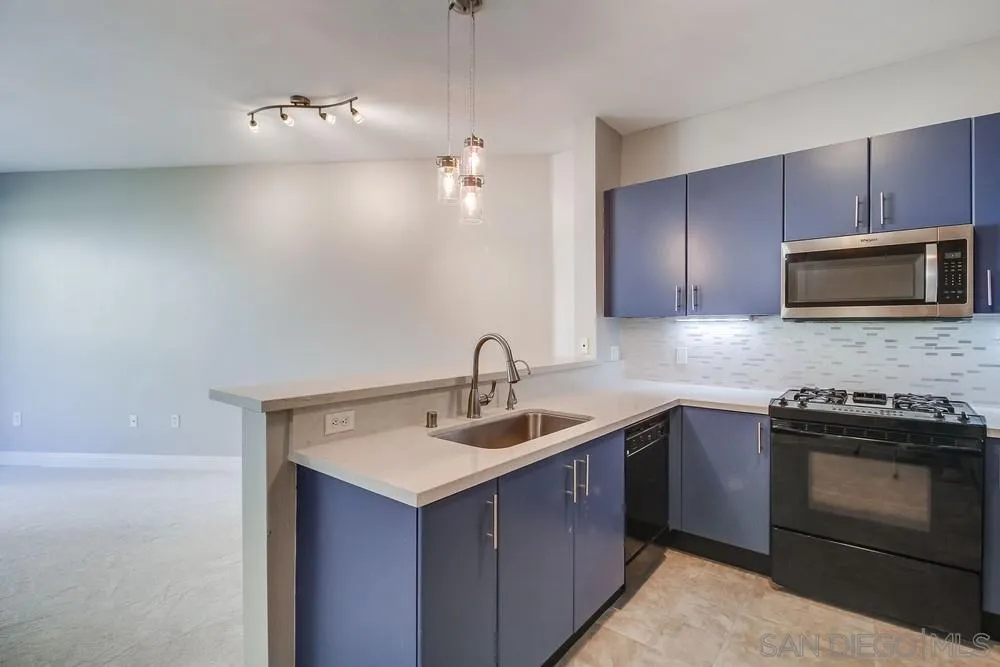 https://cdn.realtyfeed.com/cdn/127/250040083/2f494c70e198741473addcea21592732.webp