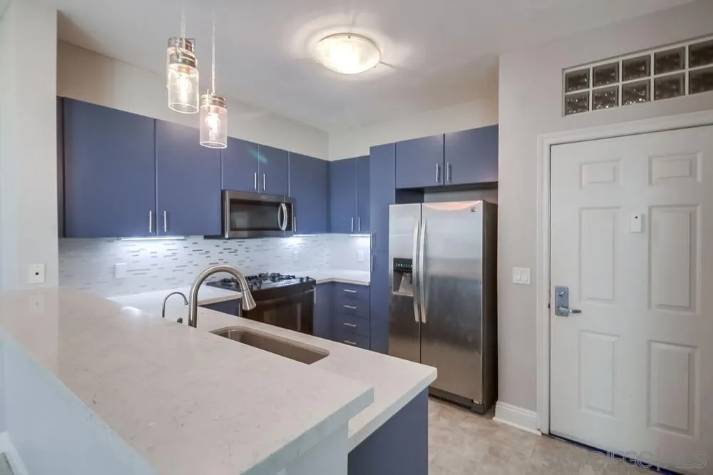 https://cdn.realtyfeed.com/cdn/127/250040083/9fdd09d784141f0b8c20d30661665fc4.webp