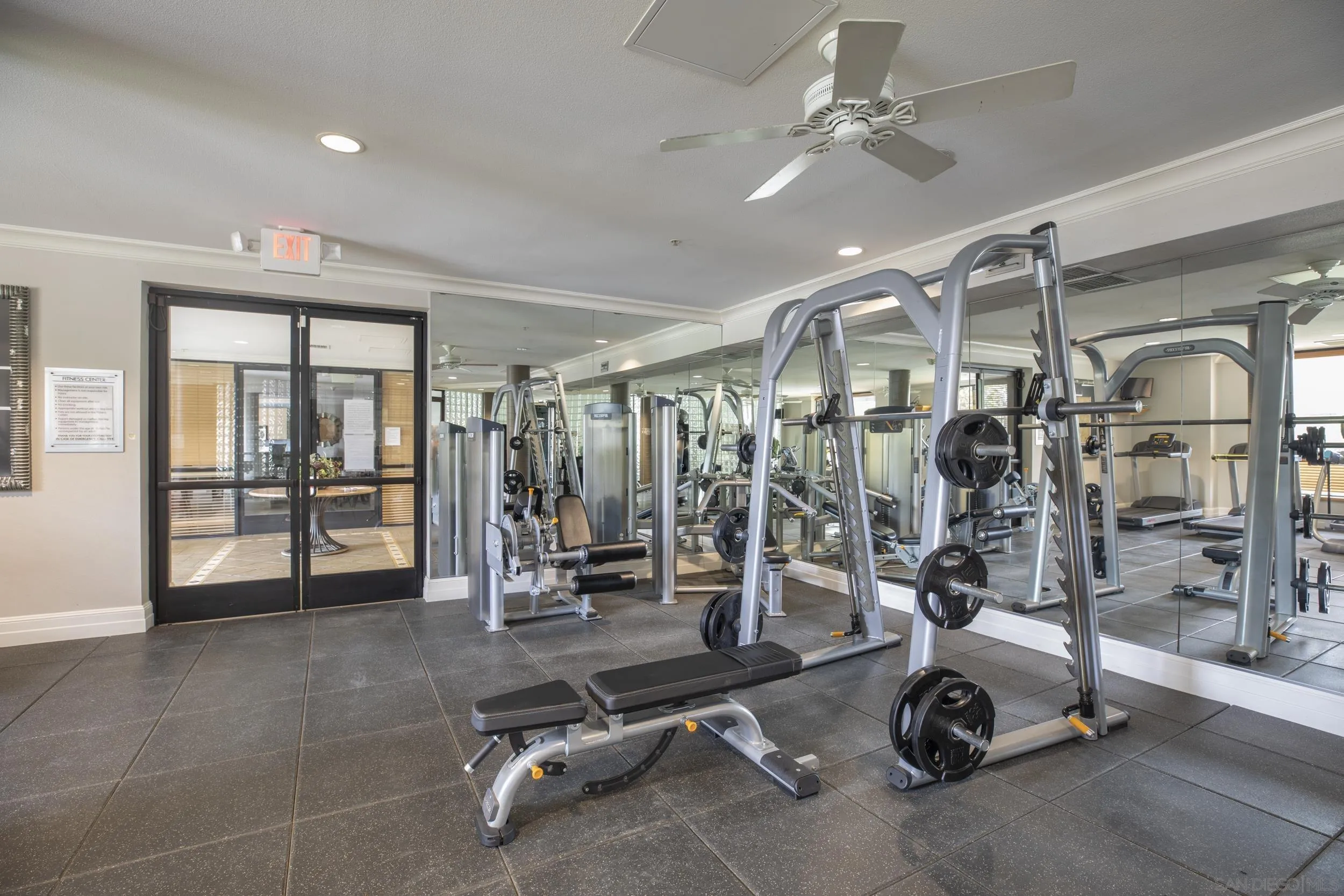 https://cdn.realtyfeed.com/cdn/127/250040083/dff35d3d5bc9cd1a847e991d0ad0e563.webp