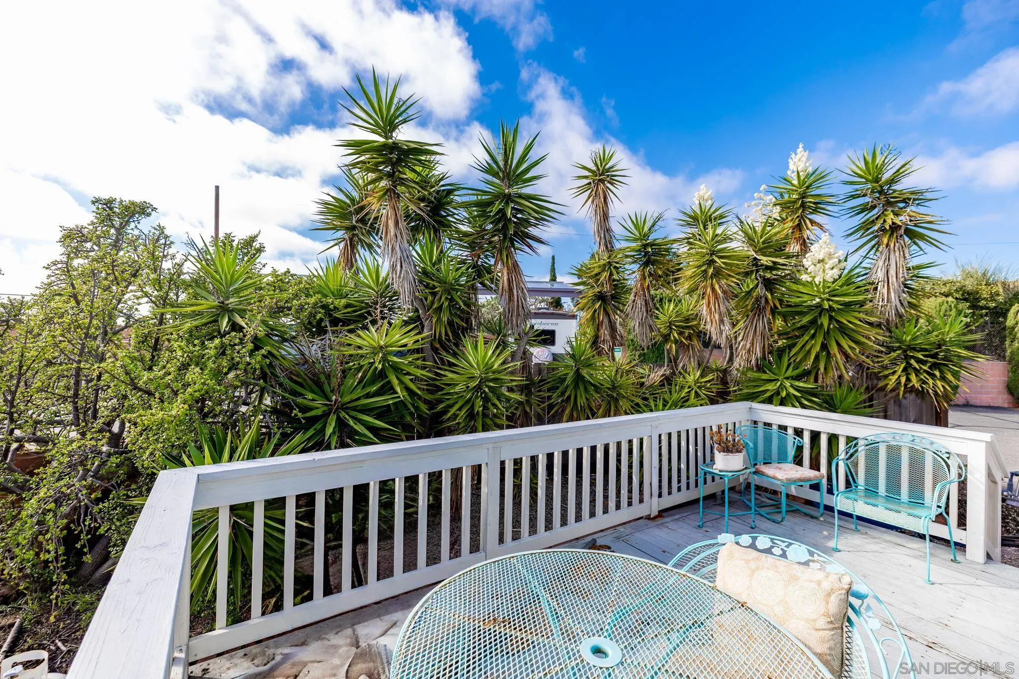 https://cdn.realtyfeed.com/cdn/127/250040089/43ee5241ae9dde09e2b75dfc88bf17c3.webp