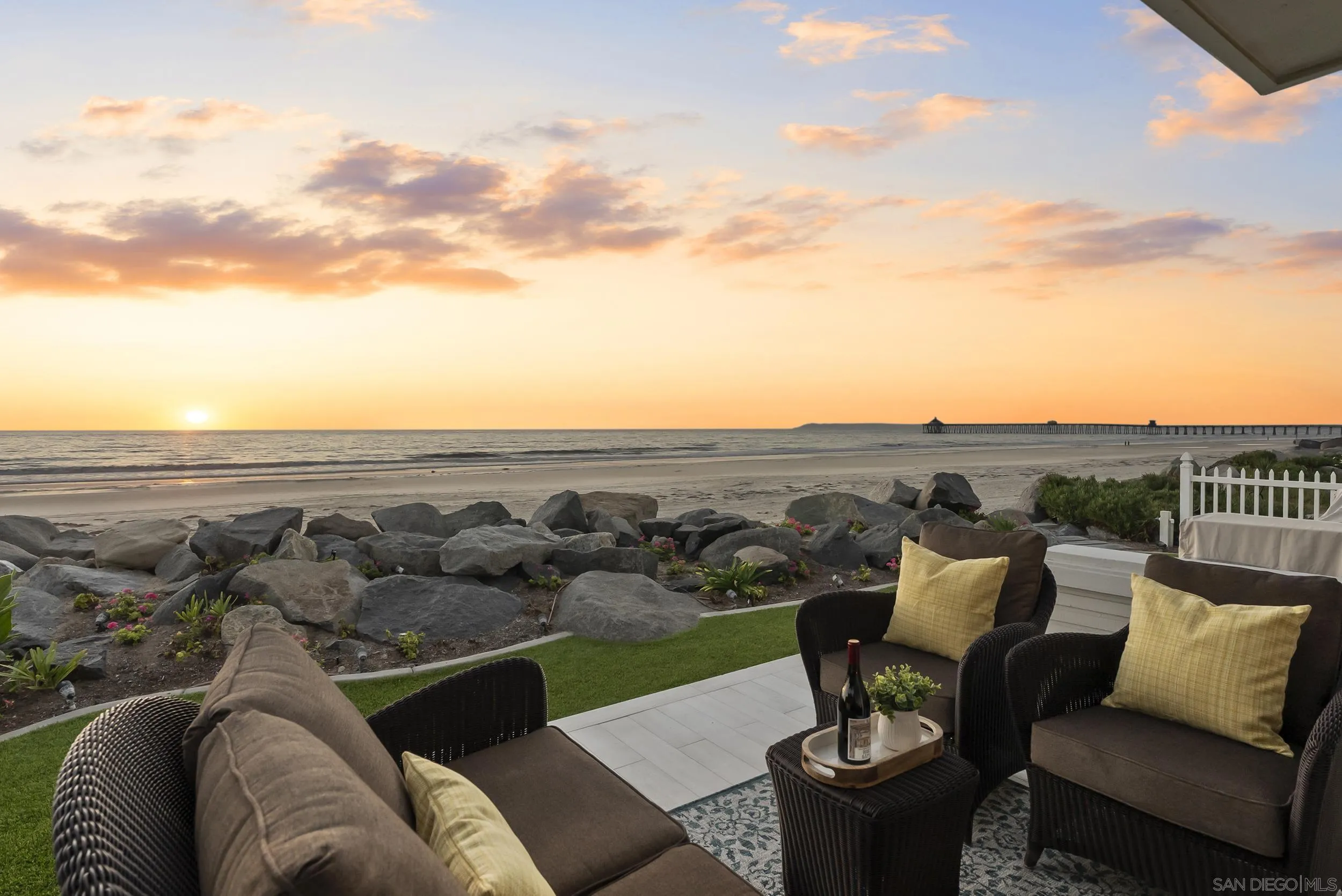 https://cdn.realtyfeed.com/cdn/127/250040090/1c913b664166b4f711102a704b05ee01.webp