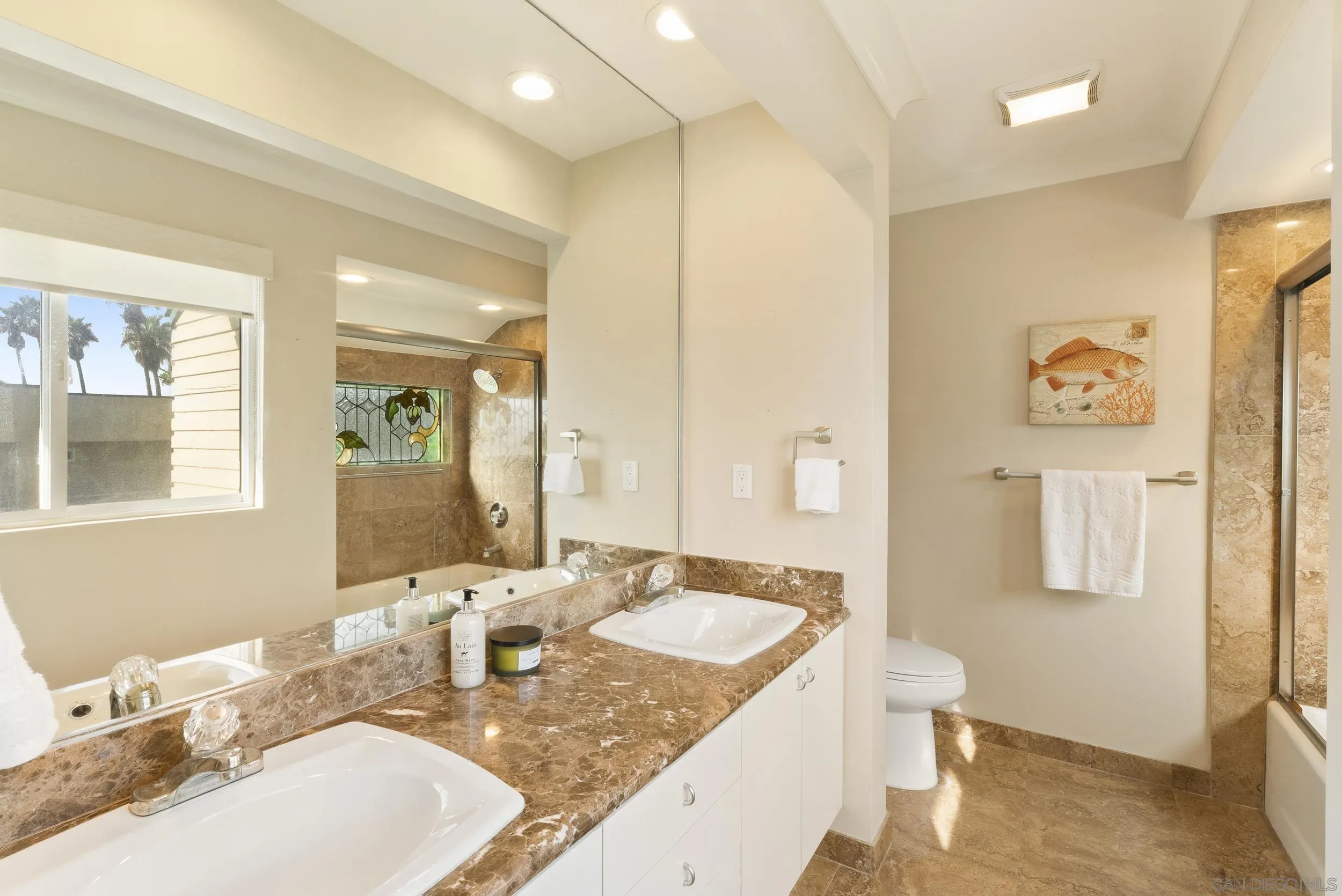 https://cdn.realtyfeed.com/cdn/127/250040090/d63dcf3e19ca552d42cbb420a3308be6.webp
