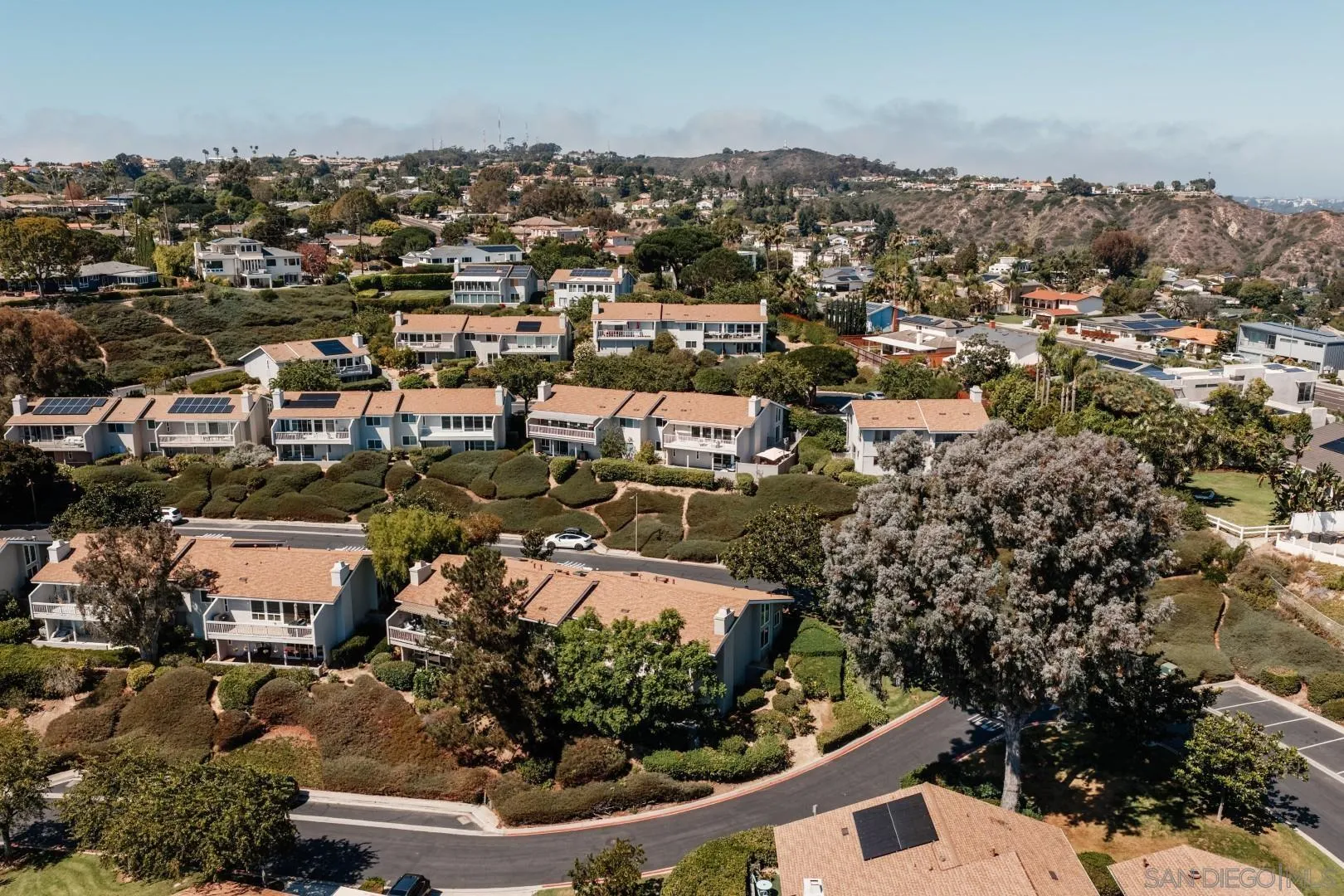 https://cdn.realtyfeed.com/cdn/127/250040091/b007a60d391fc9c62c118087130fc797.webp