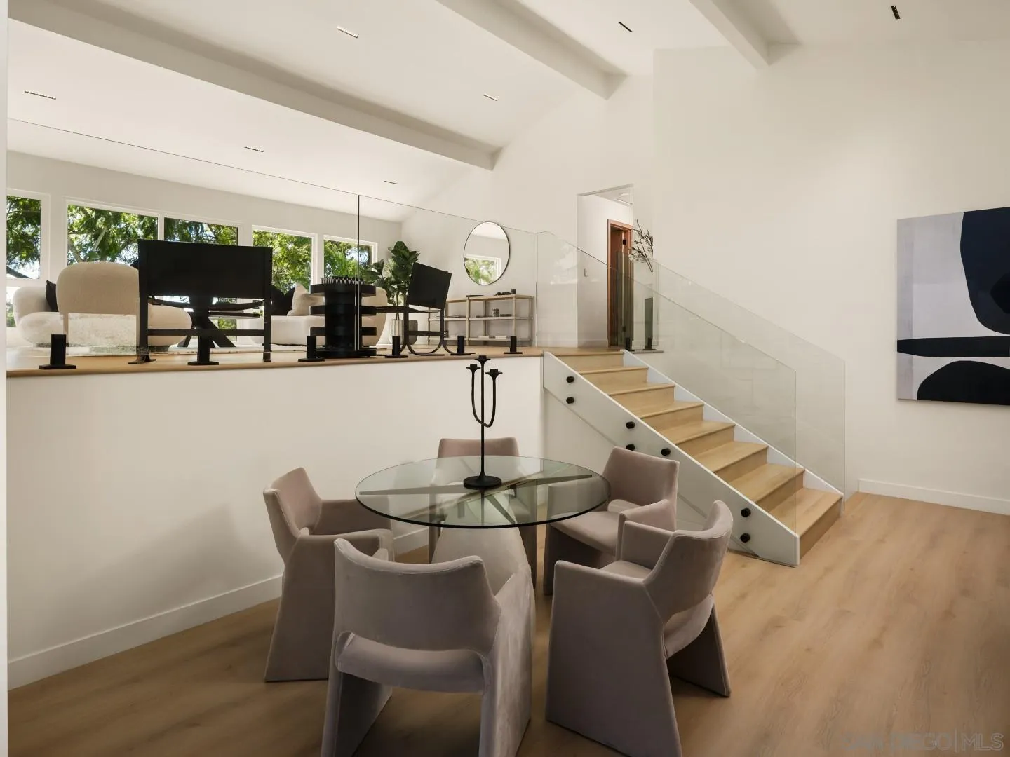 https://cdn.realtyfeed.com/cdn/127/250040091/b93bf3c10c66b6727cae8647d6c35d51.webp
