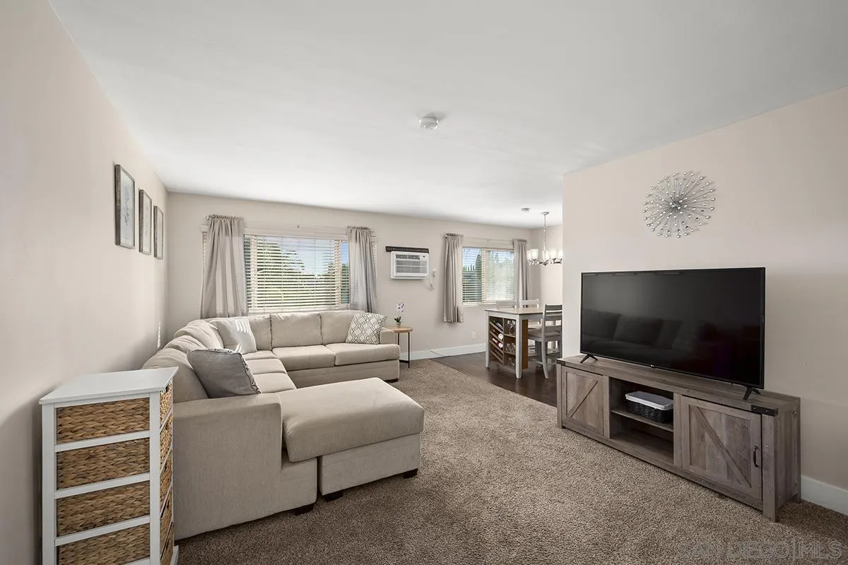 Photo #5: 250040093 Listing 