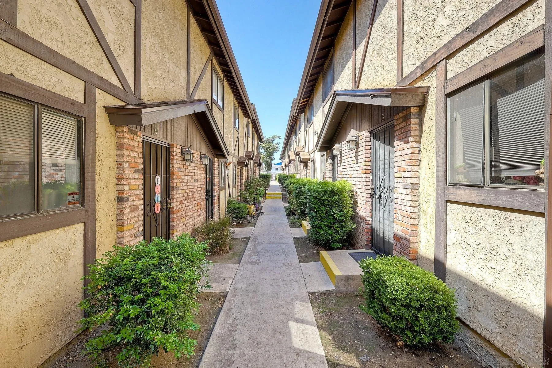https://cdn.realtyfeed.com/cdn/127/250040096/b0667d6a6925f38132af8ef8d563e7cd.webp