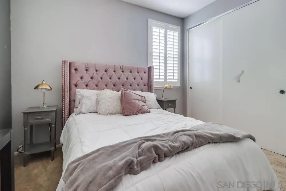 https://cdn.realtyfeed.com/cdn/127/250040111/4efc4924d6e7a32ecf5fa517d91b1704.webp