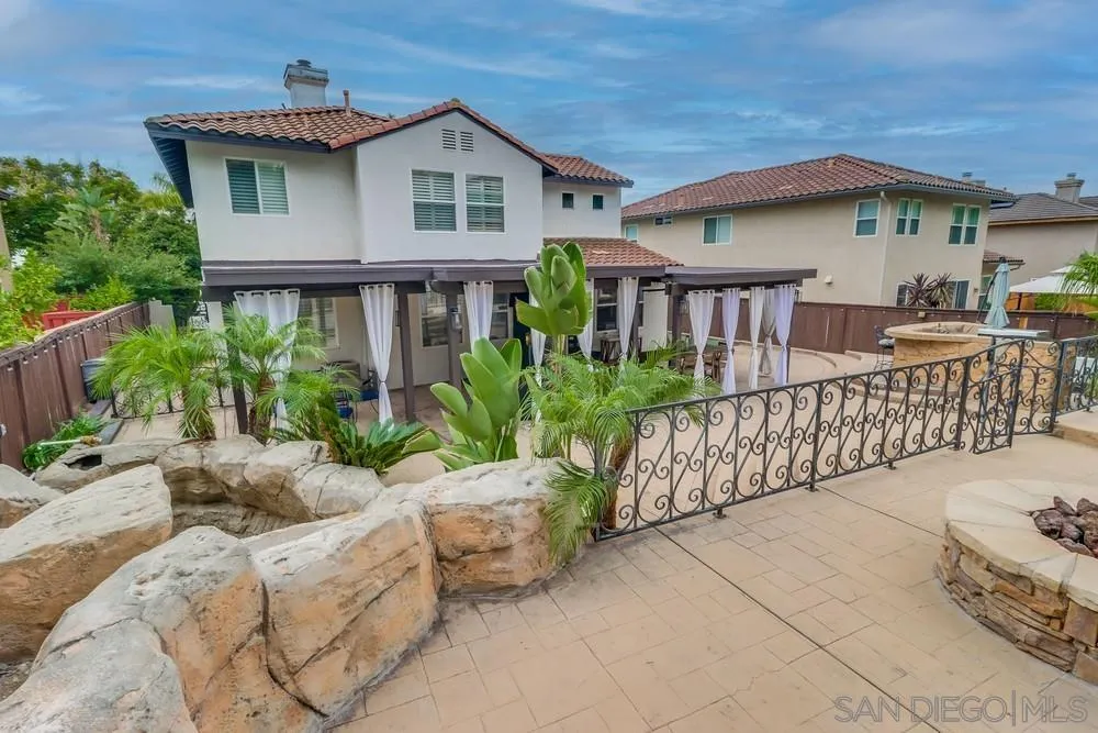 https://cdn.realtyfeed.com/cdn/127/250040111/e9f8c092b205d0bbb30ca8739ff02c04.webp