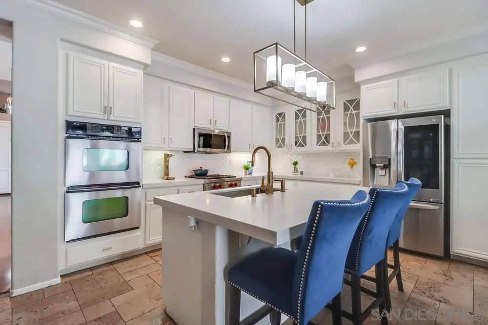 https://cdn.realtyfeed.com/cdn/127/250040111/f516b796dba5815095ef27166df8af6c.webp