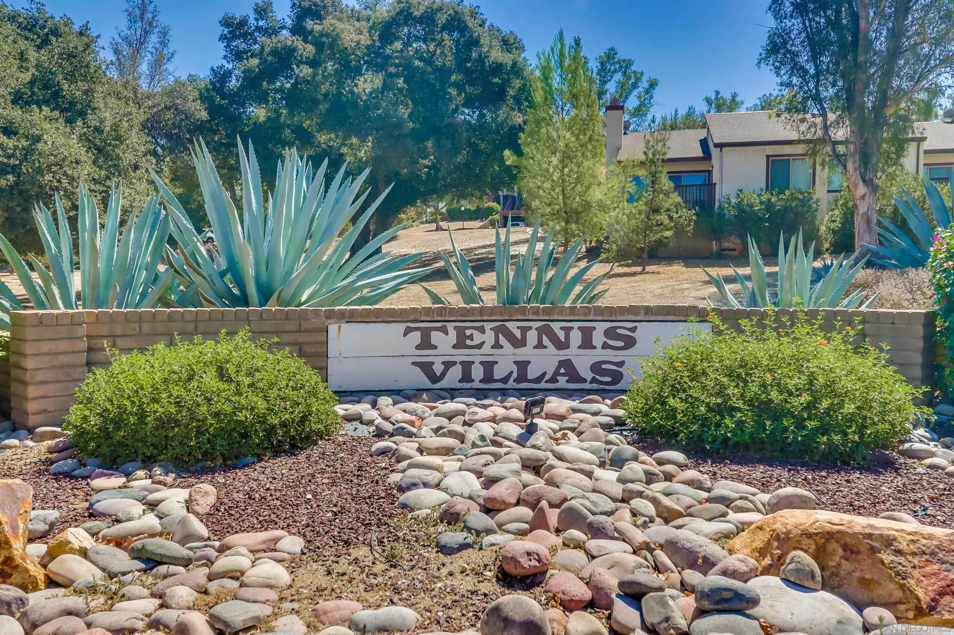 https://cdn.realtyfeed.com/cdn/127/250040118/2ad0510c10b11eb9eed72b0a31e8c4b5.webp