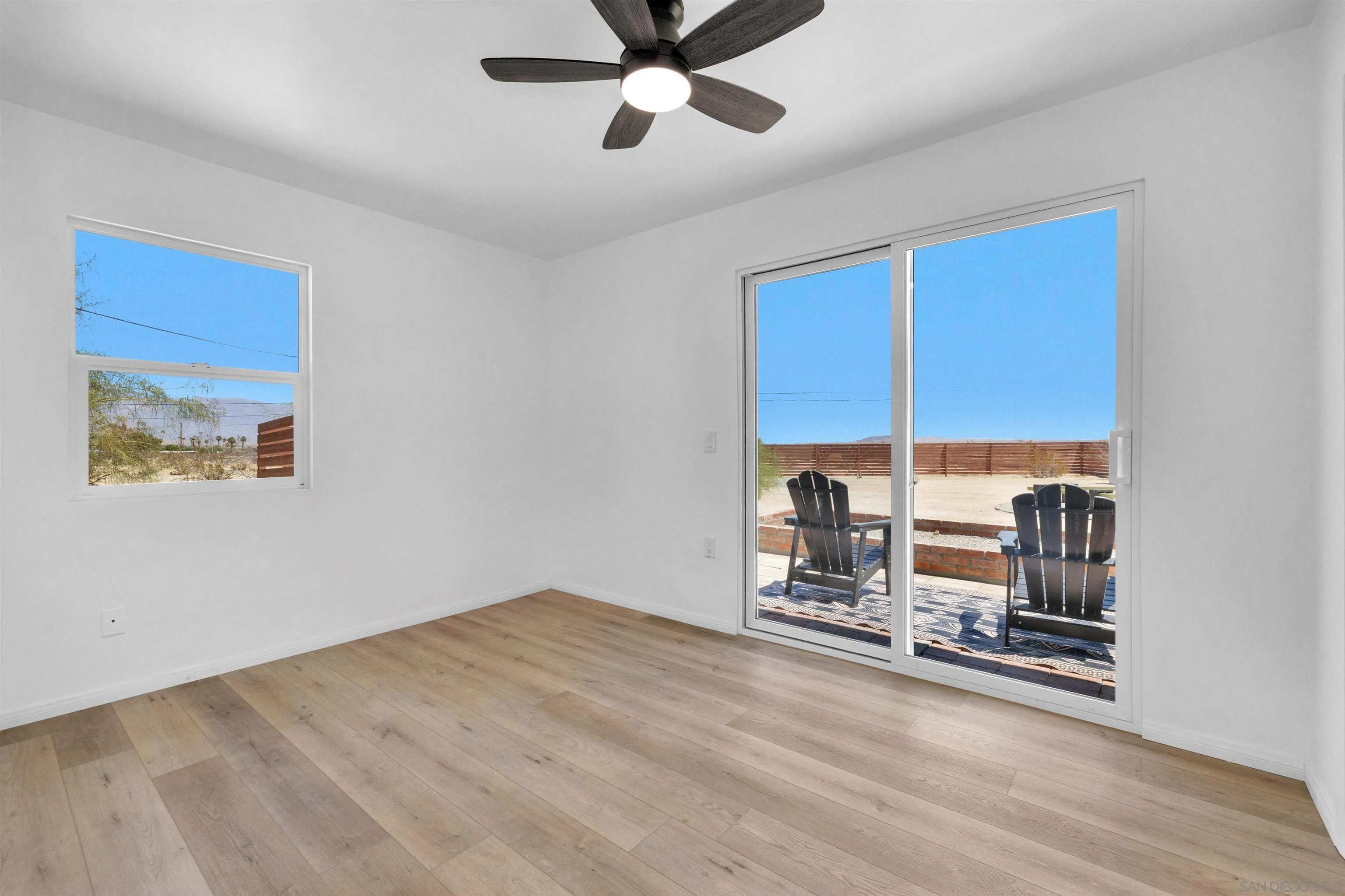 https://cdn.realtyfeed.com/cdn/127/250040123/fe2ddf138aa4bb2ef764d5ad95c0170f.webp