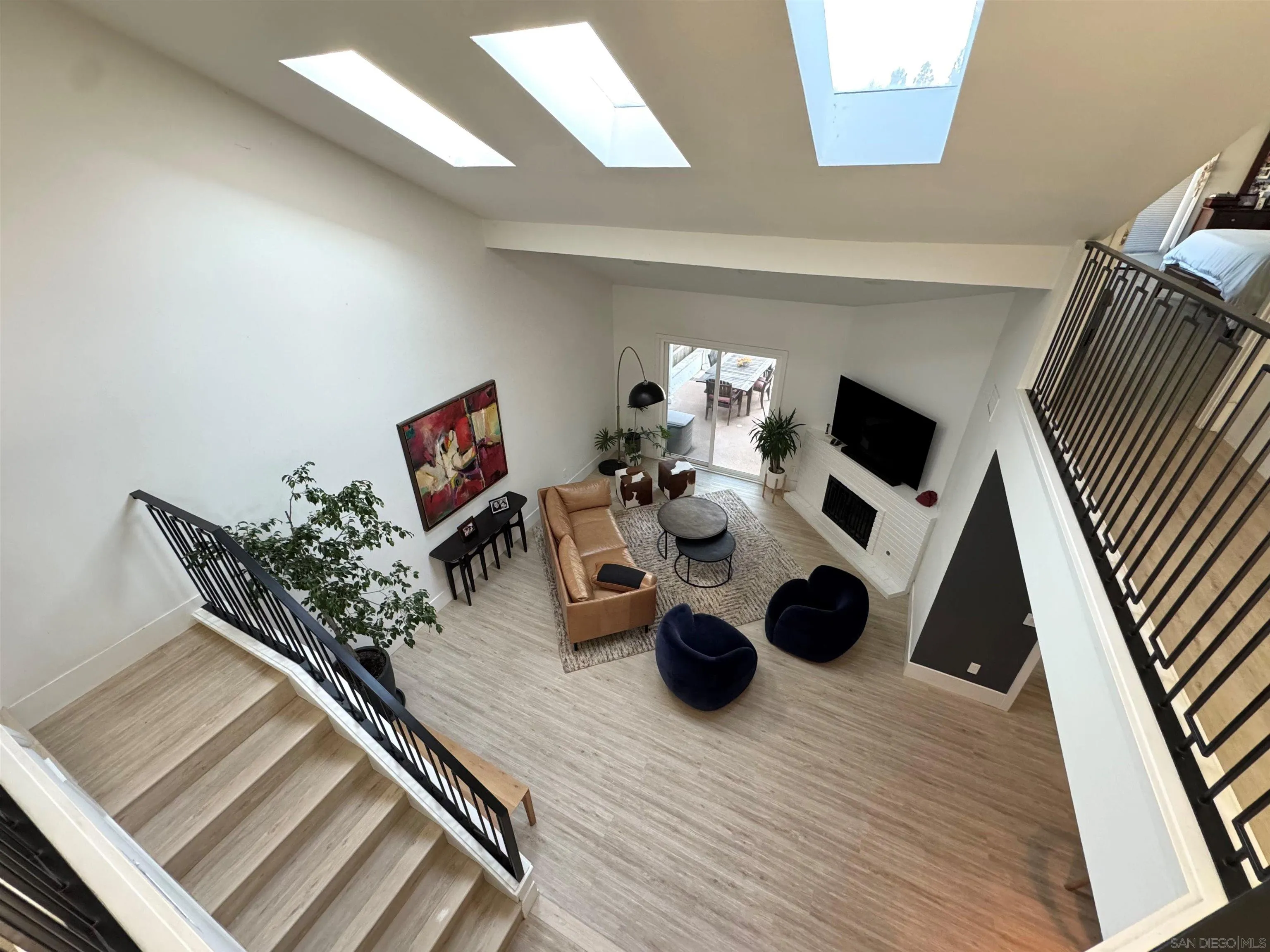 https://cdn.realtyfeed.com/cdn/127/250040134/f8ba2d13413de97b6cb1b84a5855a145.webp