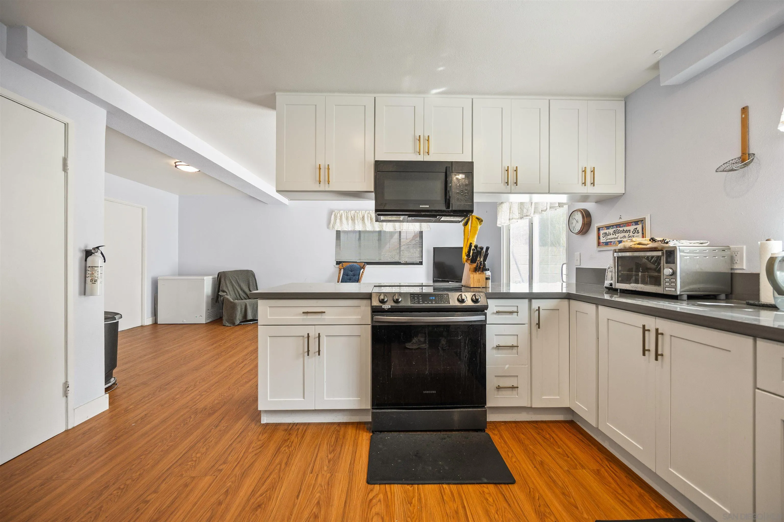 https://cdn.realtyfeed.com/cdn/127/250040140/9a5c6087638f827daef842f7f0bda39e.webp