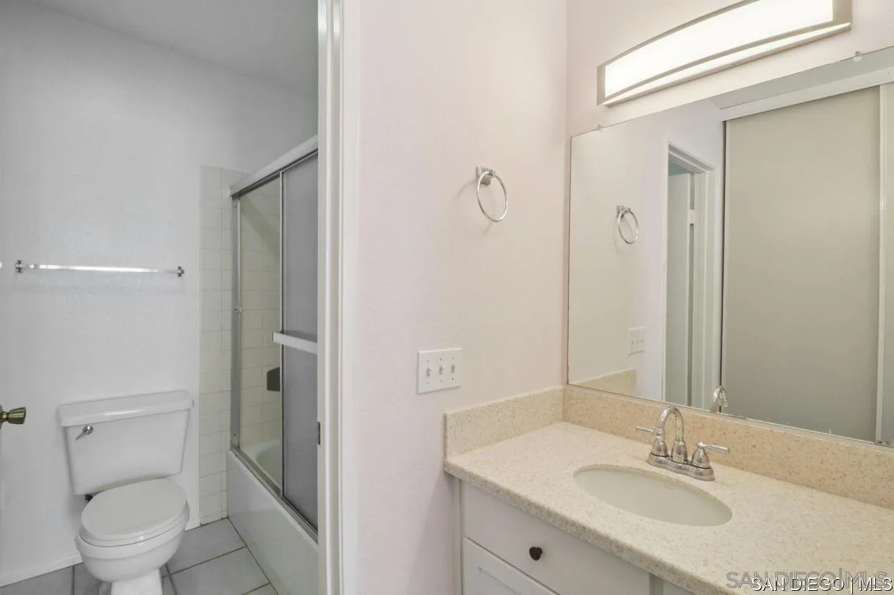 Photo #13: 250040143 Listing: Photo #13