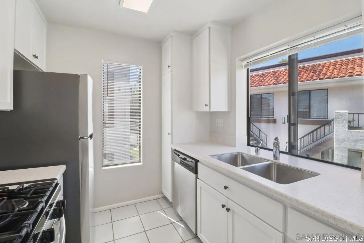 Photo #10: 250040143 Listing: Photo #10