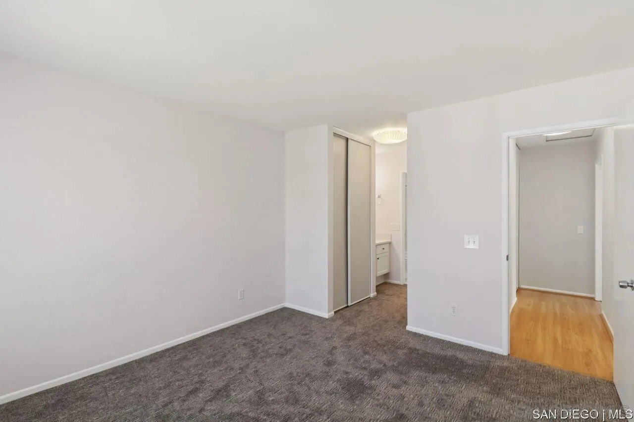 Photo #15: 250040143 Listing: Photo #15